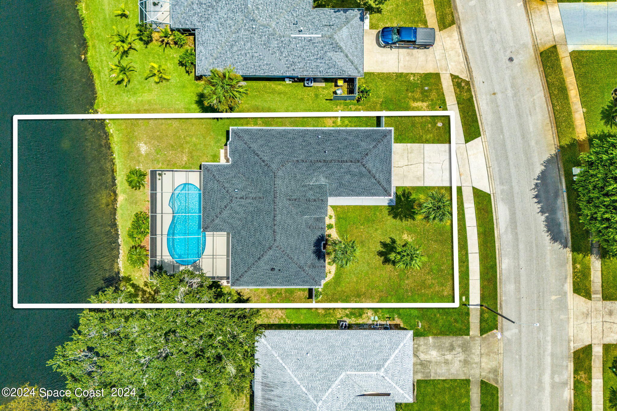 1344 Heritage Acres Boulevard