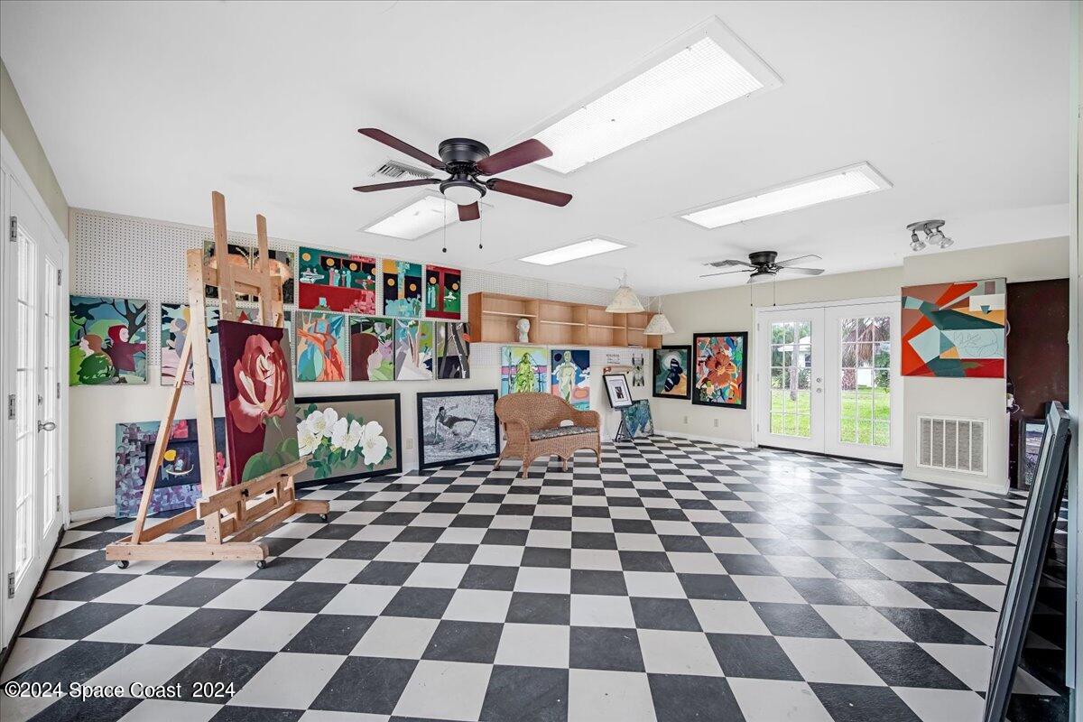211 Deland Avenue
