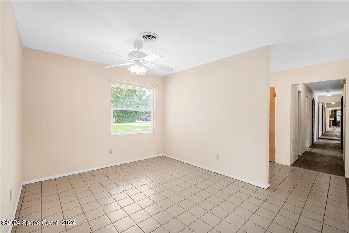 211 Deland Avenue