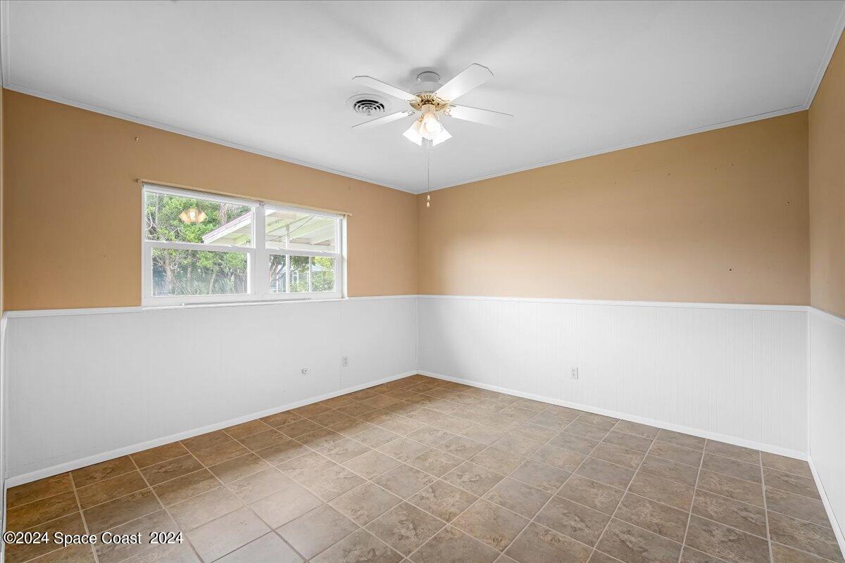 211 Deland Avenue