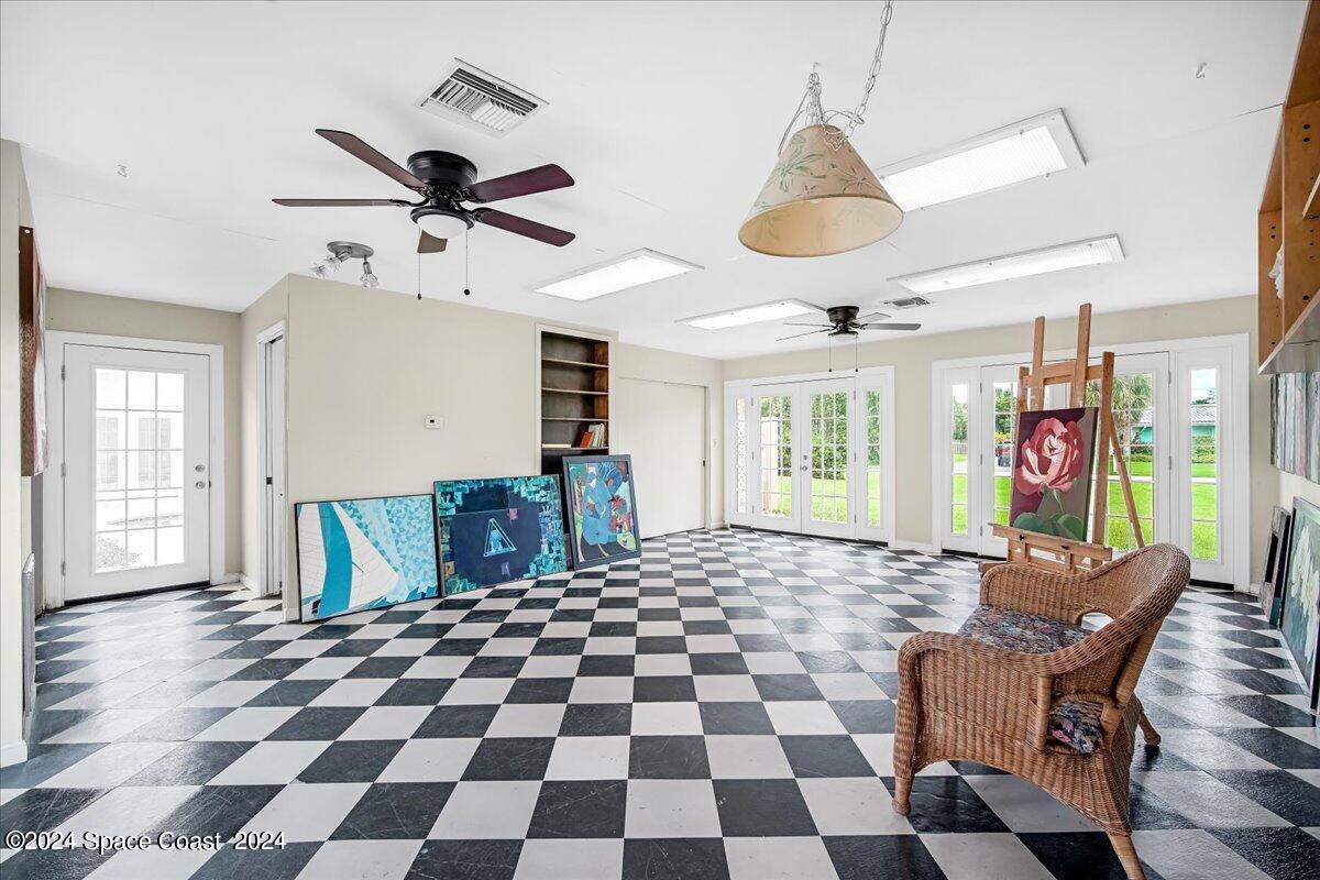 211 Deland Avenue