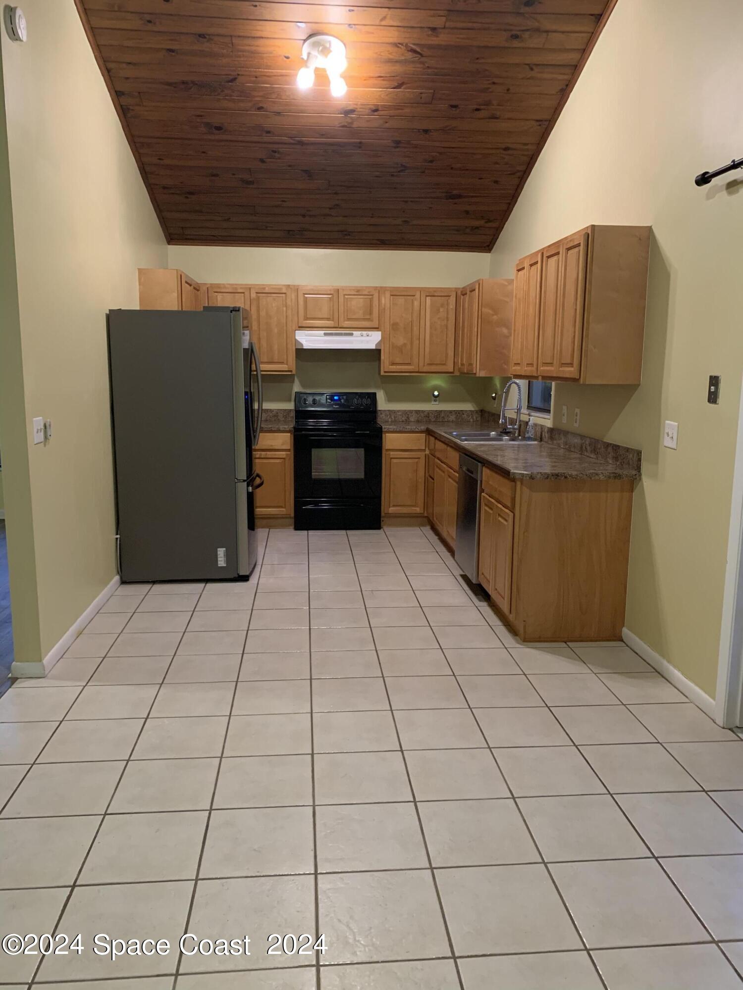 242 Provincial Drive