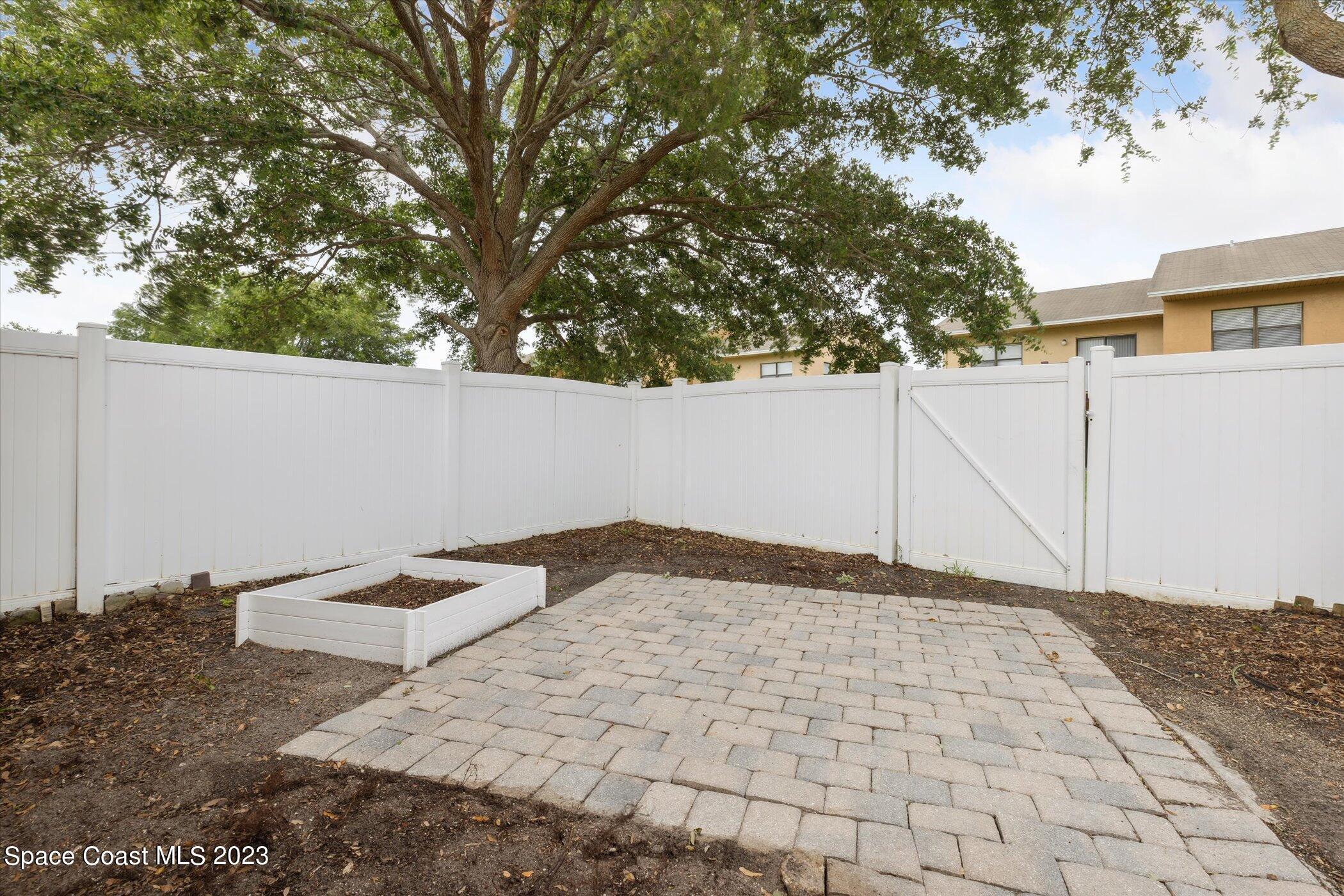 1030 Luminary Circle 106