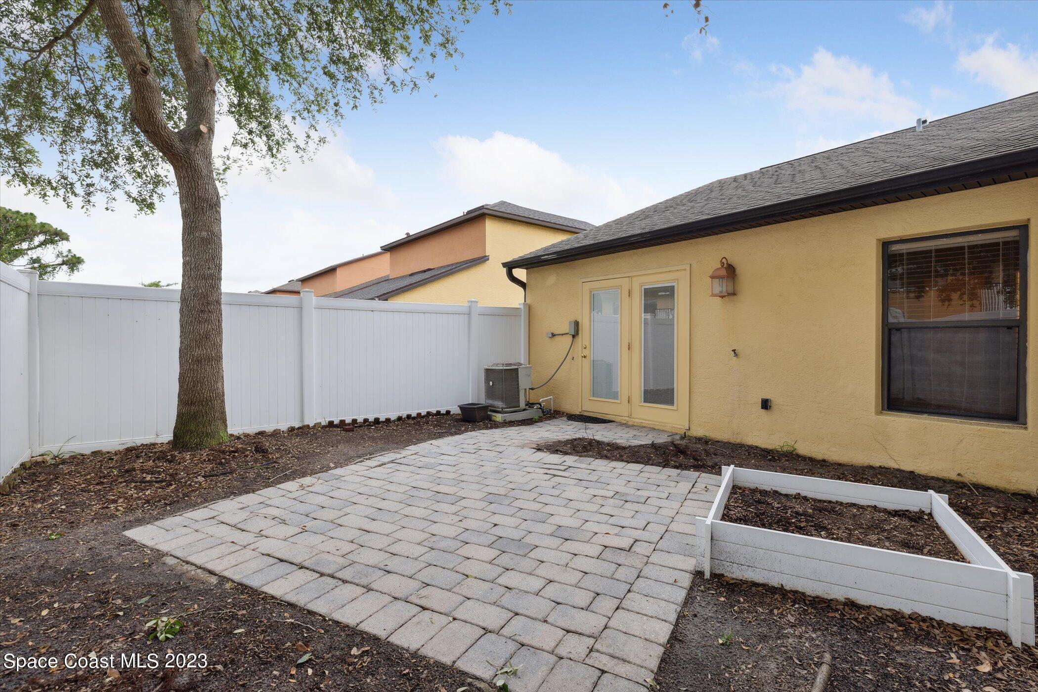 1030 Luminary Circle 106