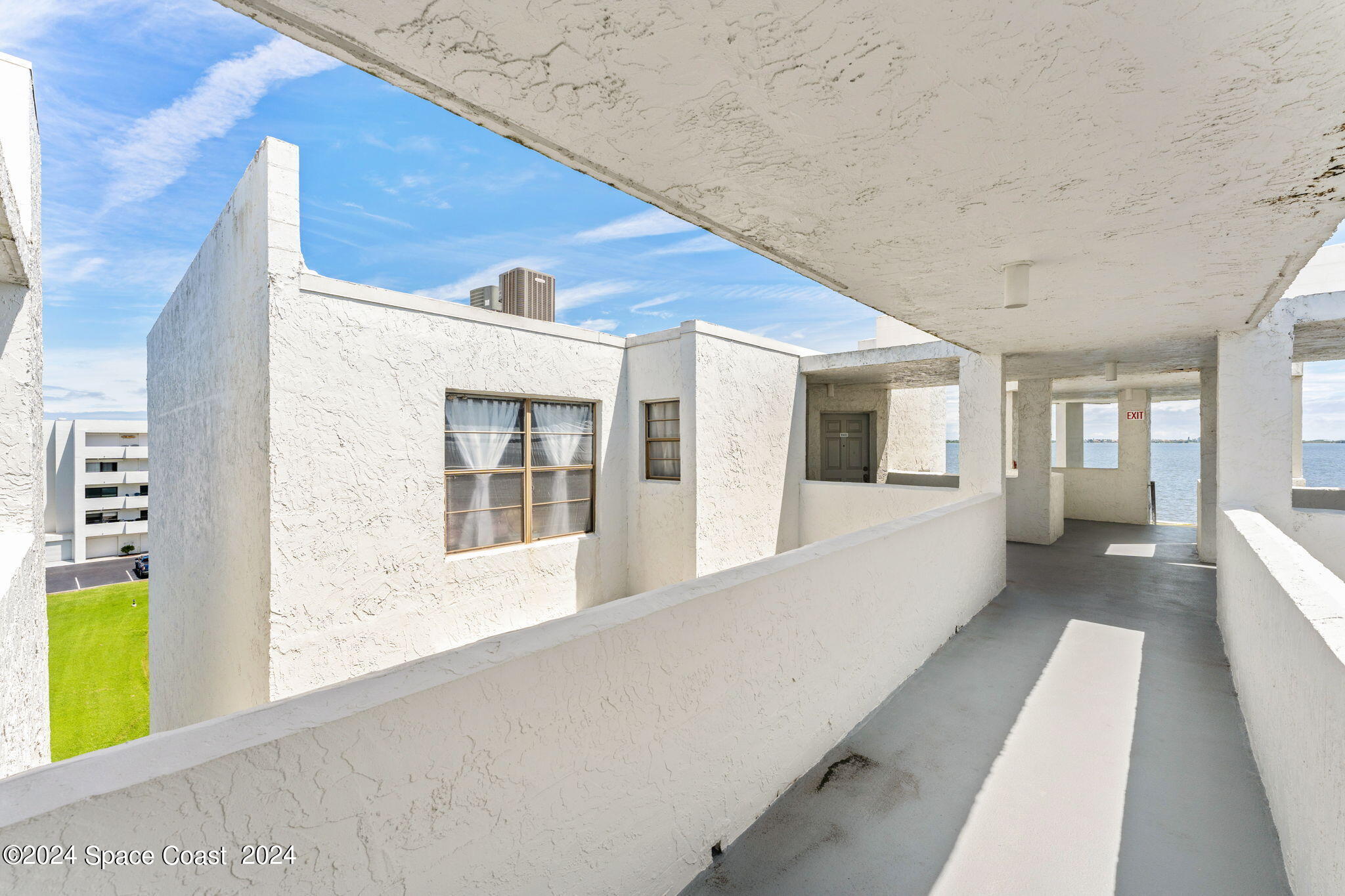 5055 Dixie Highway NE, B401
