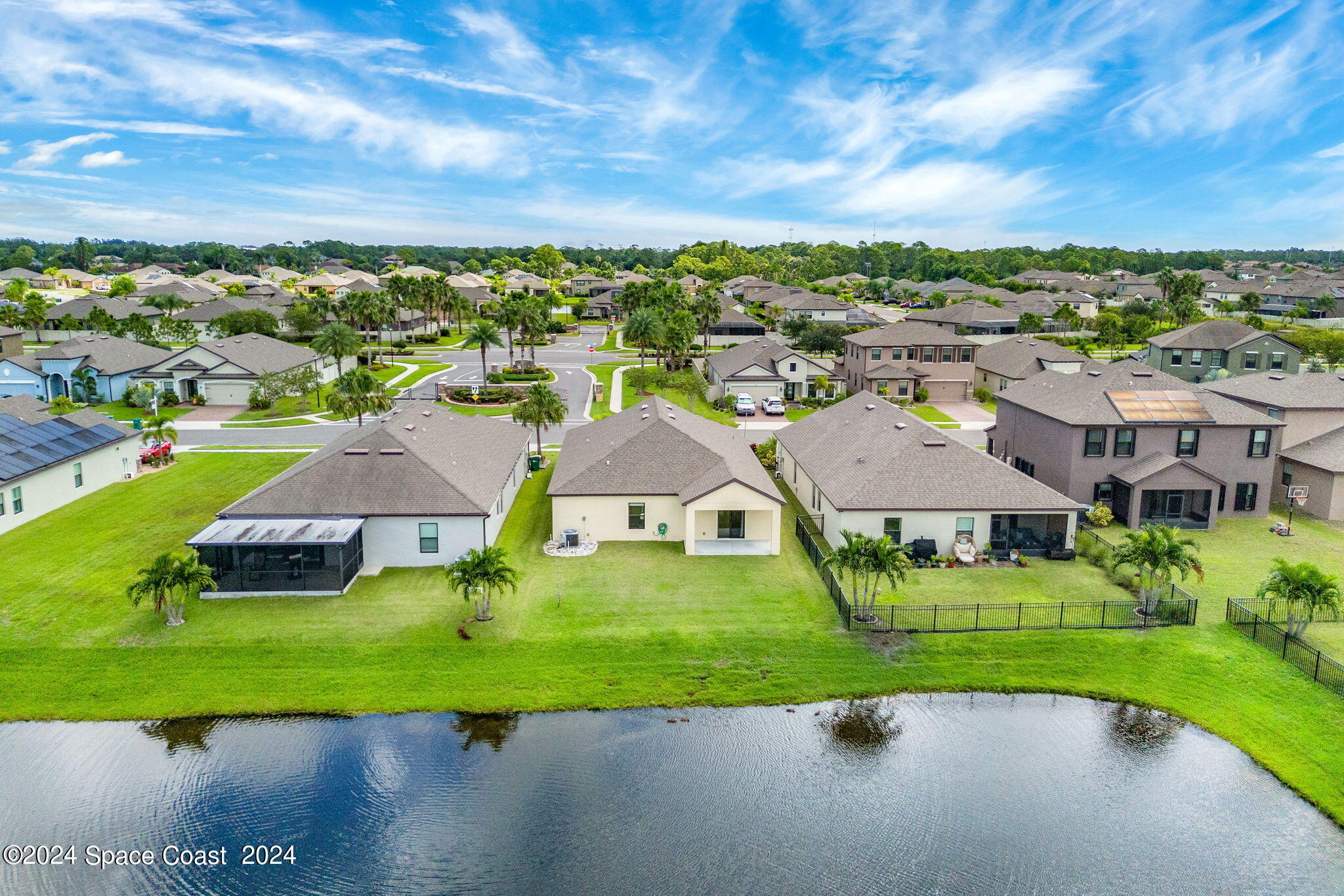 4739 Alligator Flag Circle