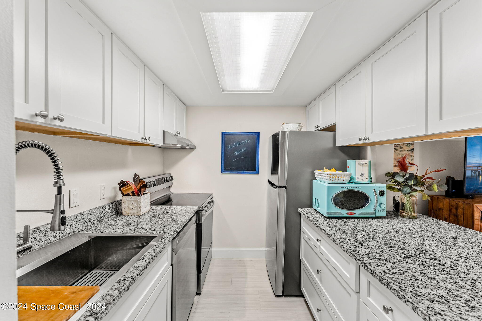 163 Seaport Boulevard, 30