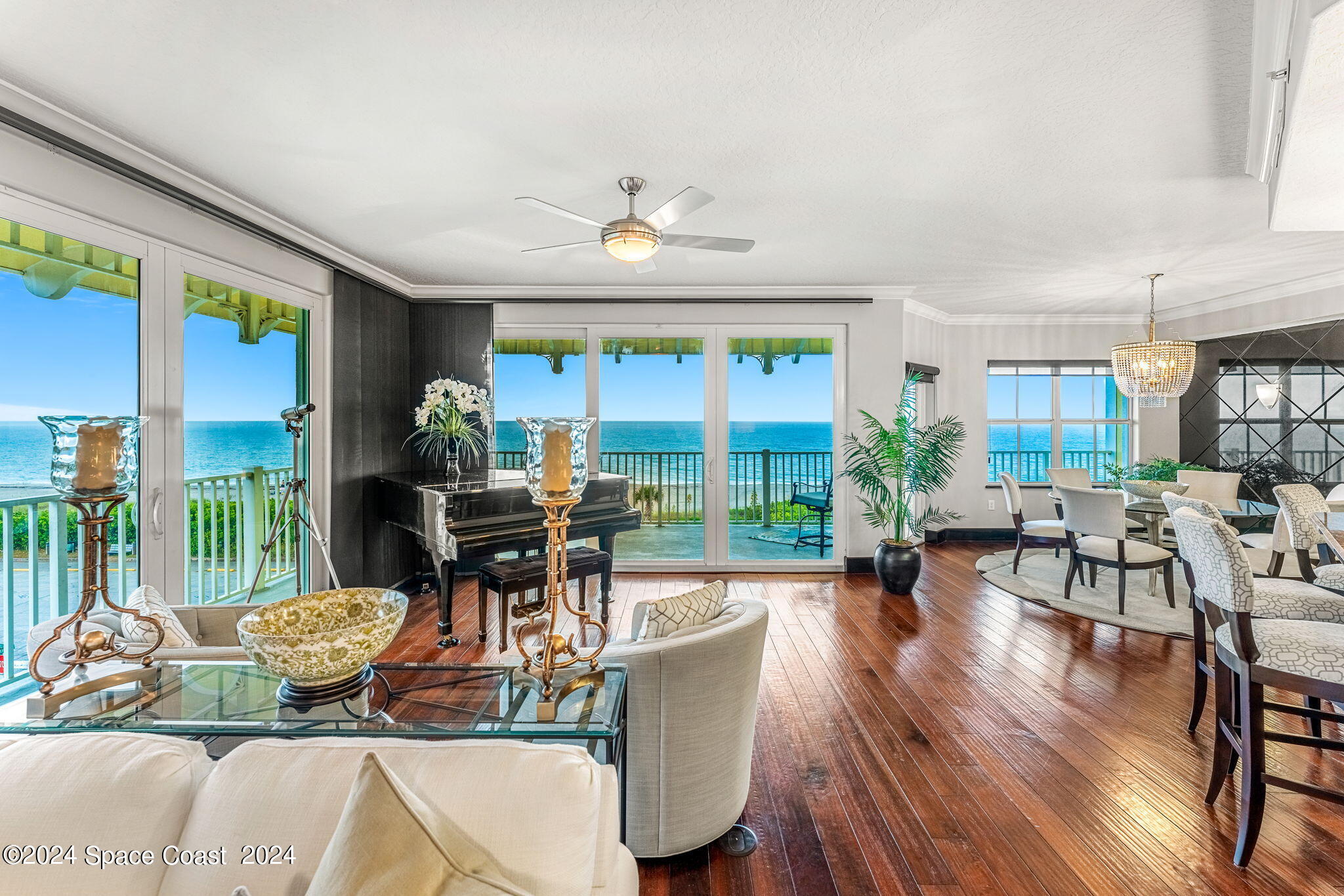 1 Eighth Avenue, 1402