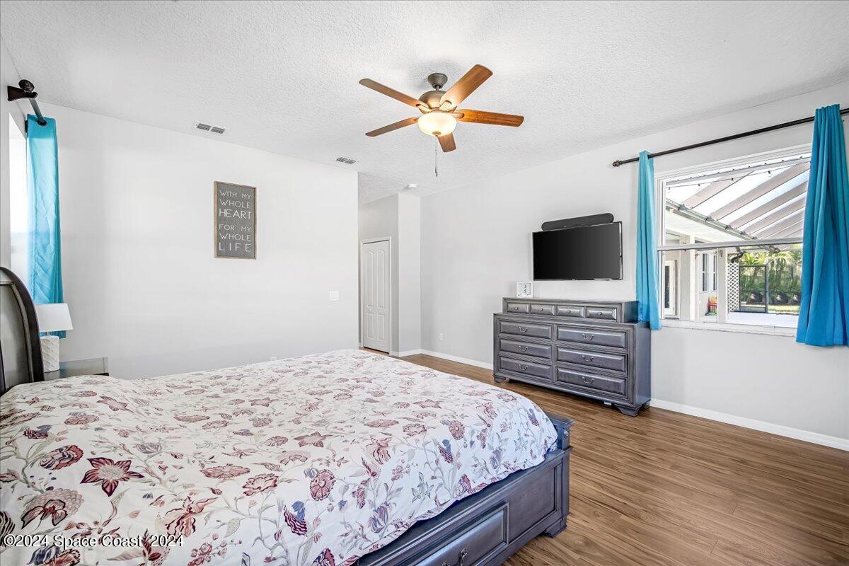 858 Woodbine Drive