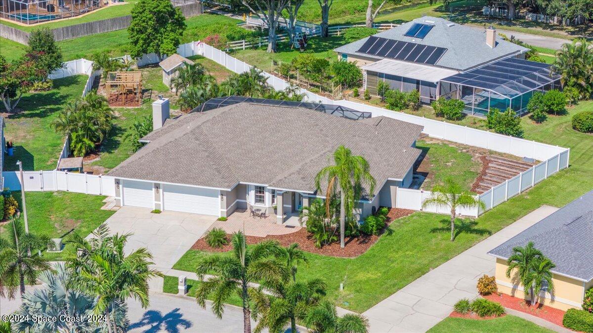 858 Woodbine Drive