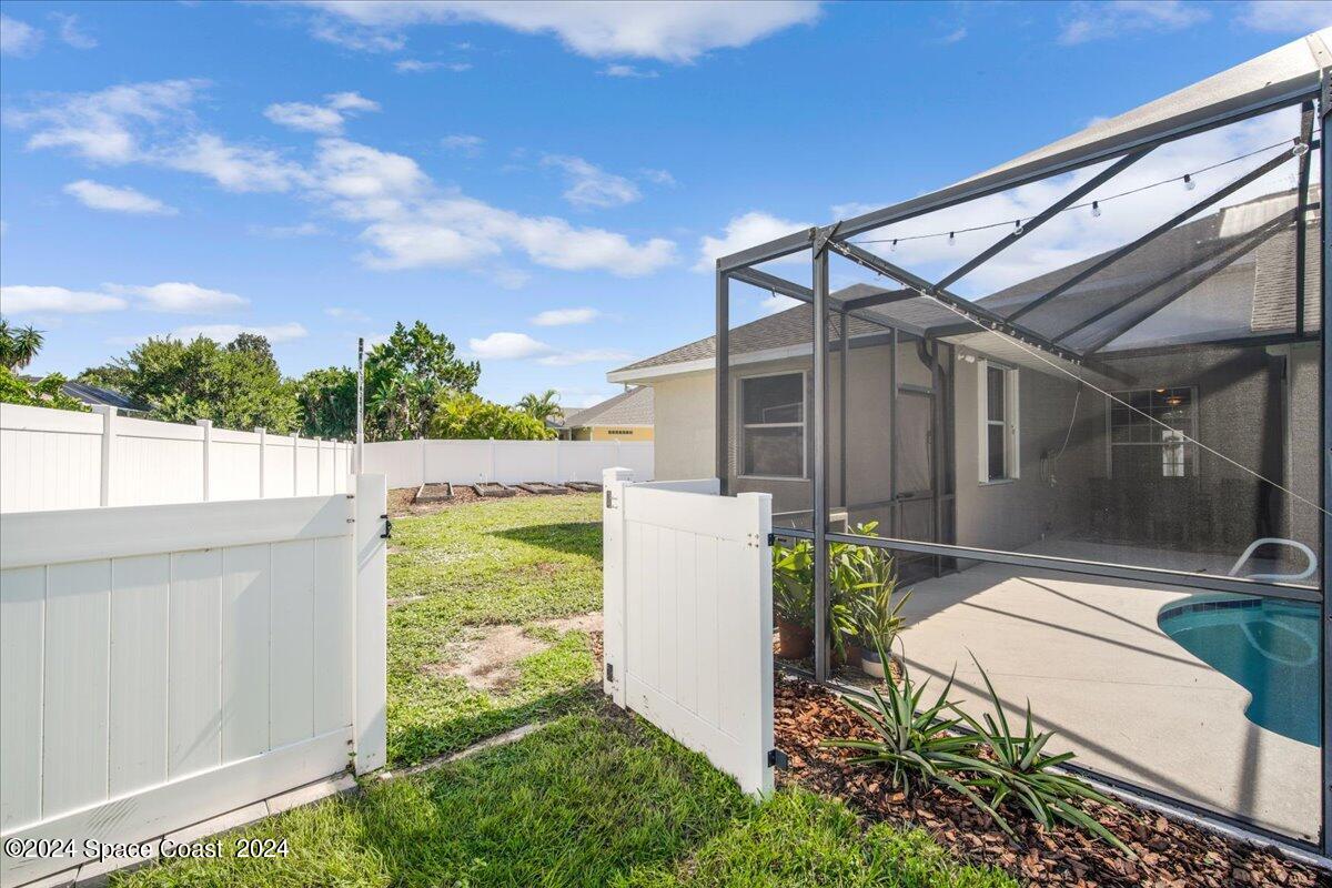 858 Woodbine Drive