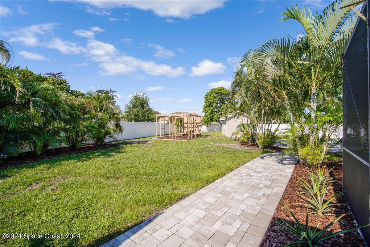 858 Woodbine Drive