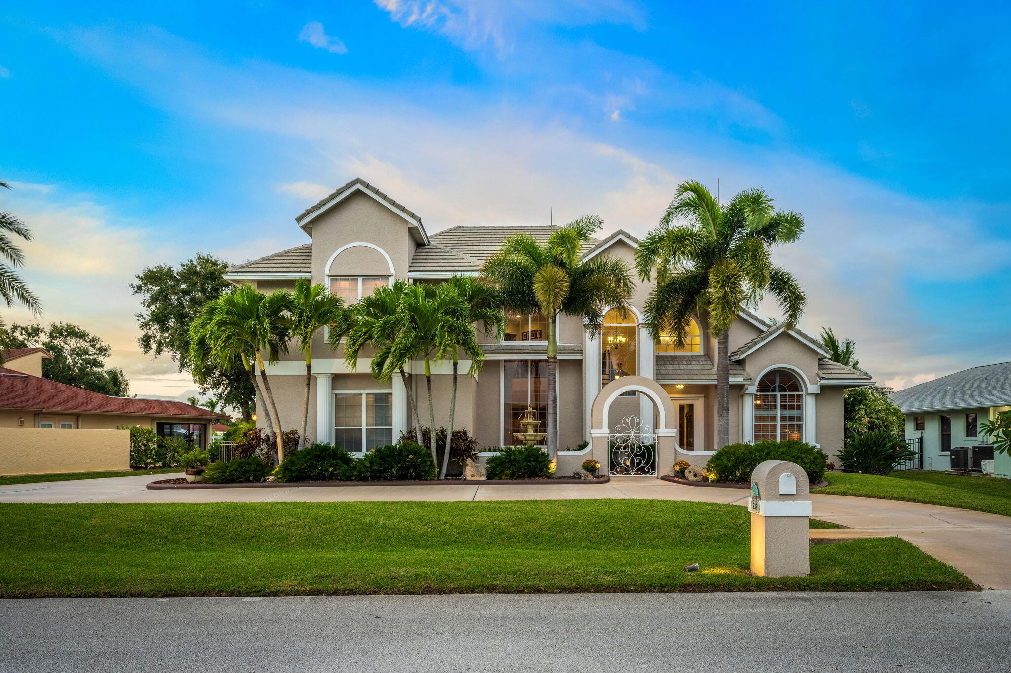 939 Loggerhead Island Drive