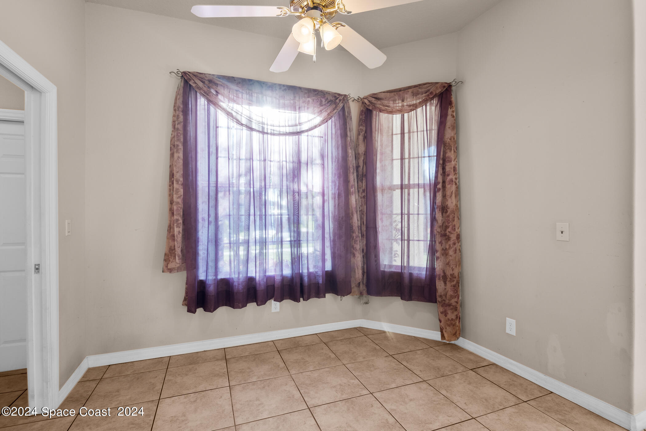 284 Dorado Avenue NE