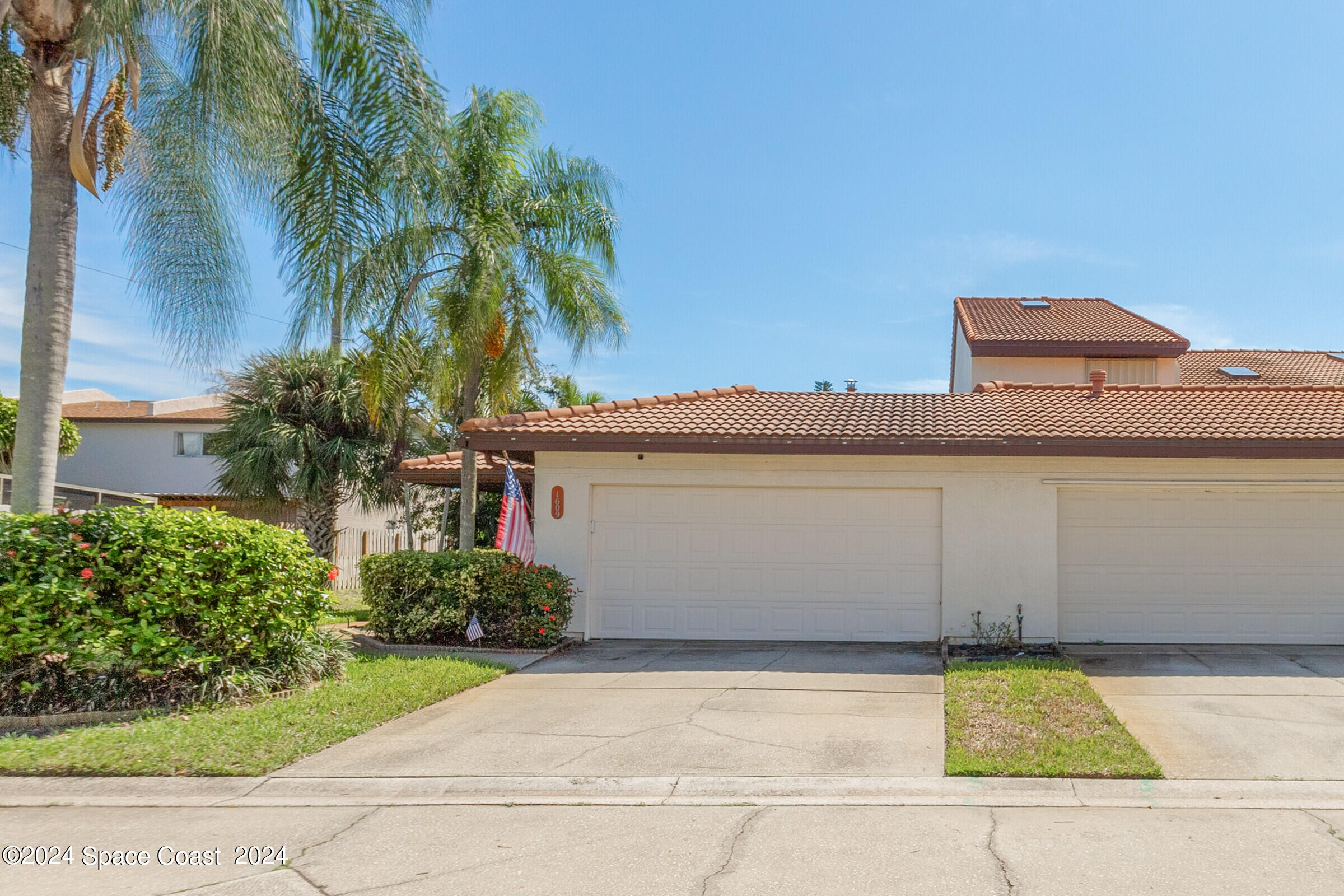 1609 Parkside Place, 1609