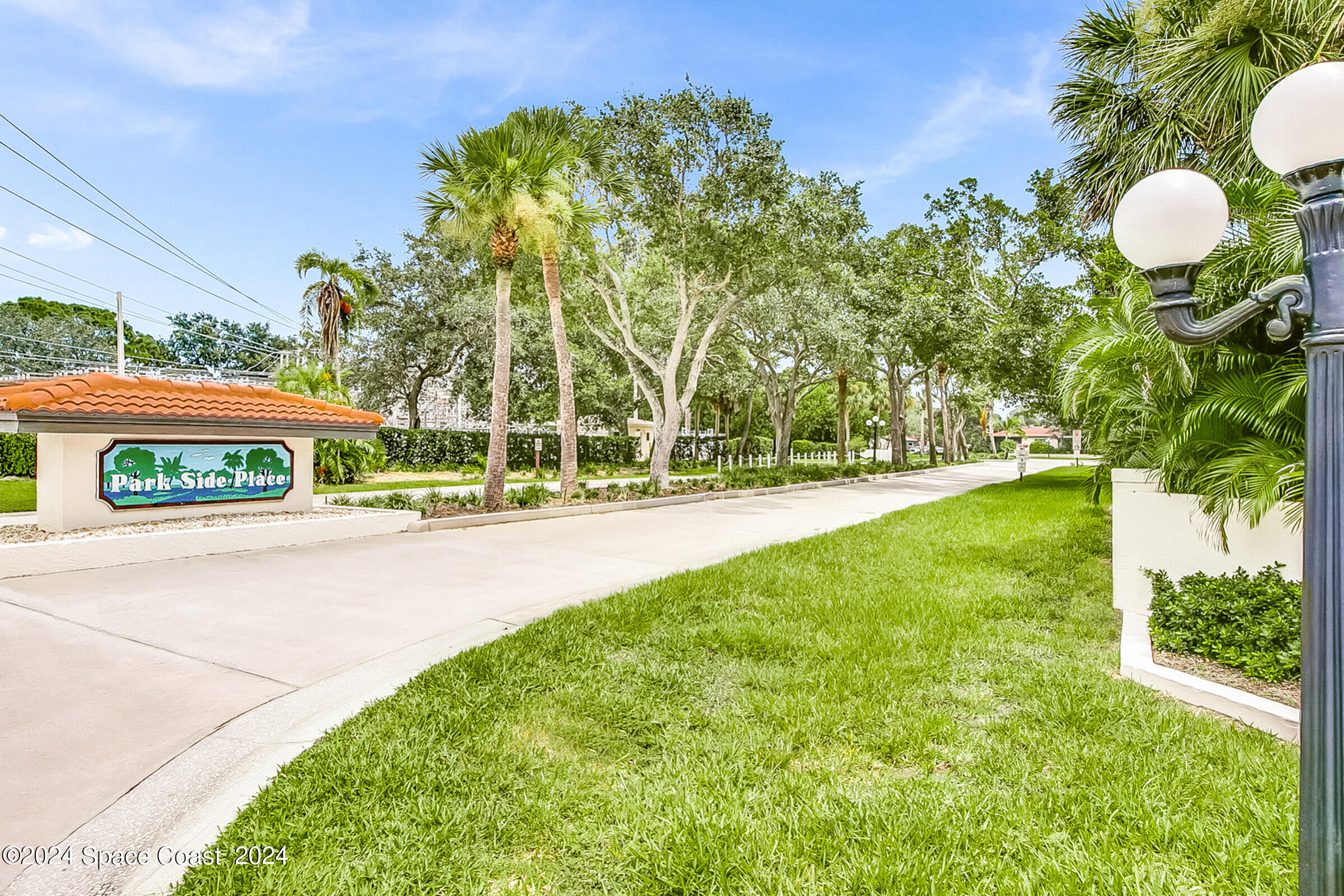 1609 Parkside Place, 1609
