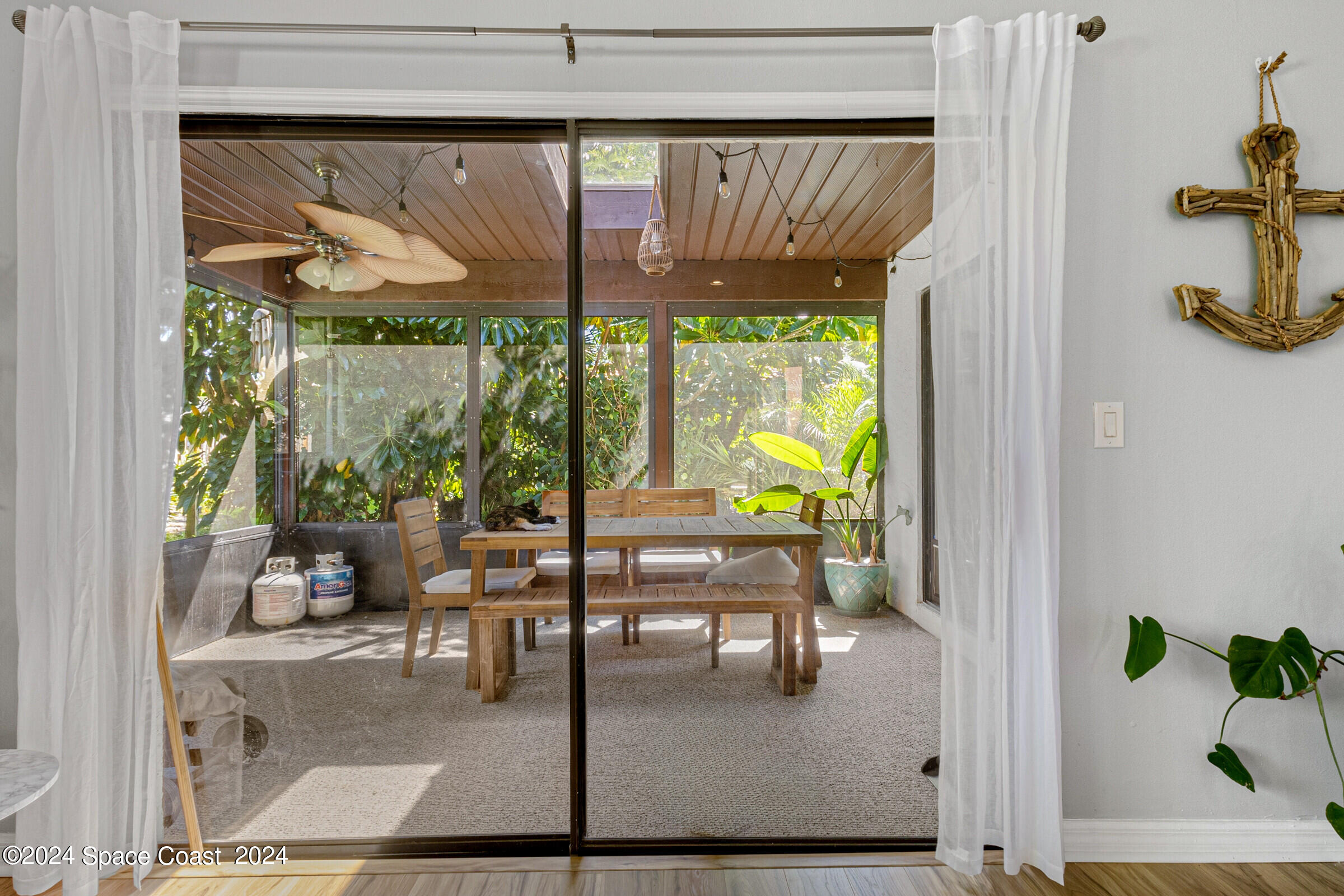 1609 Parkside Place, 1609