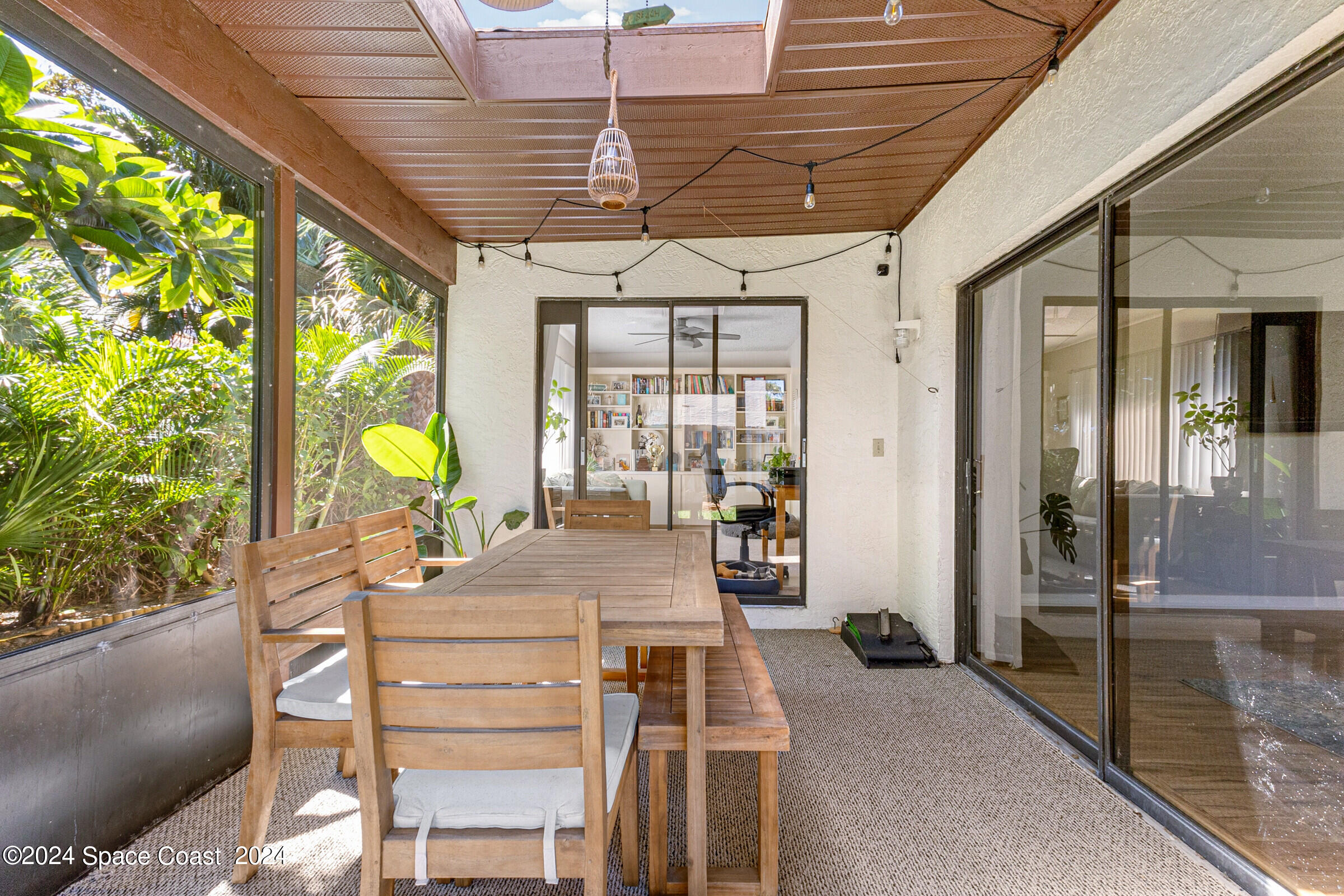 1609 Parkside Place, 1609
