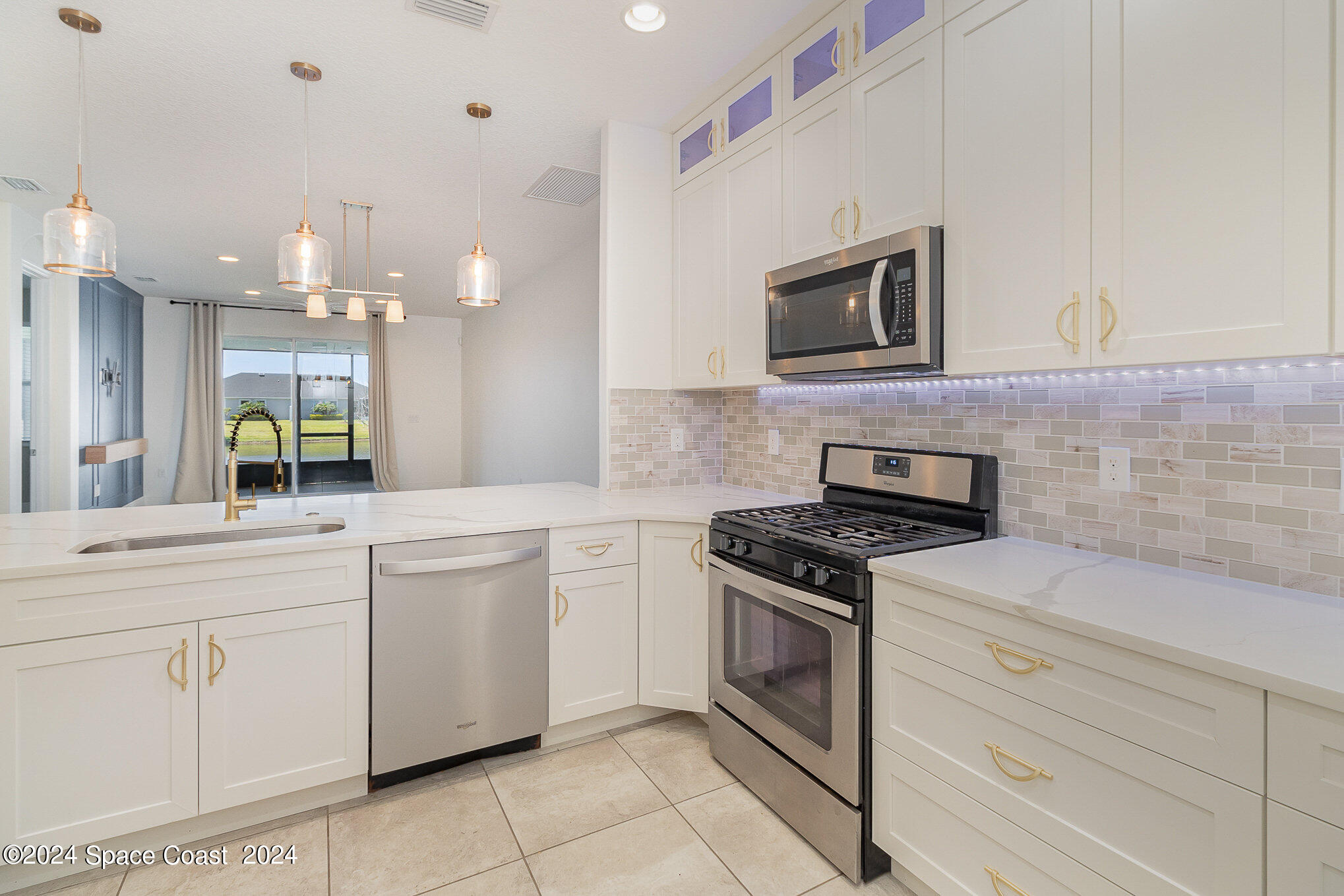 7514 Loren Cove Drive