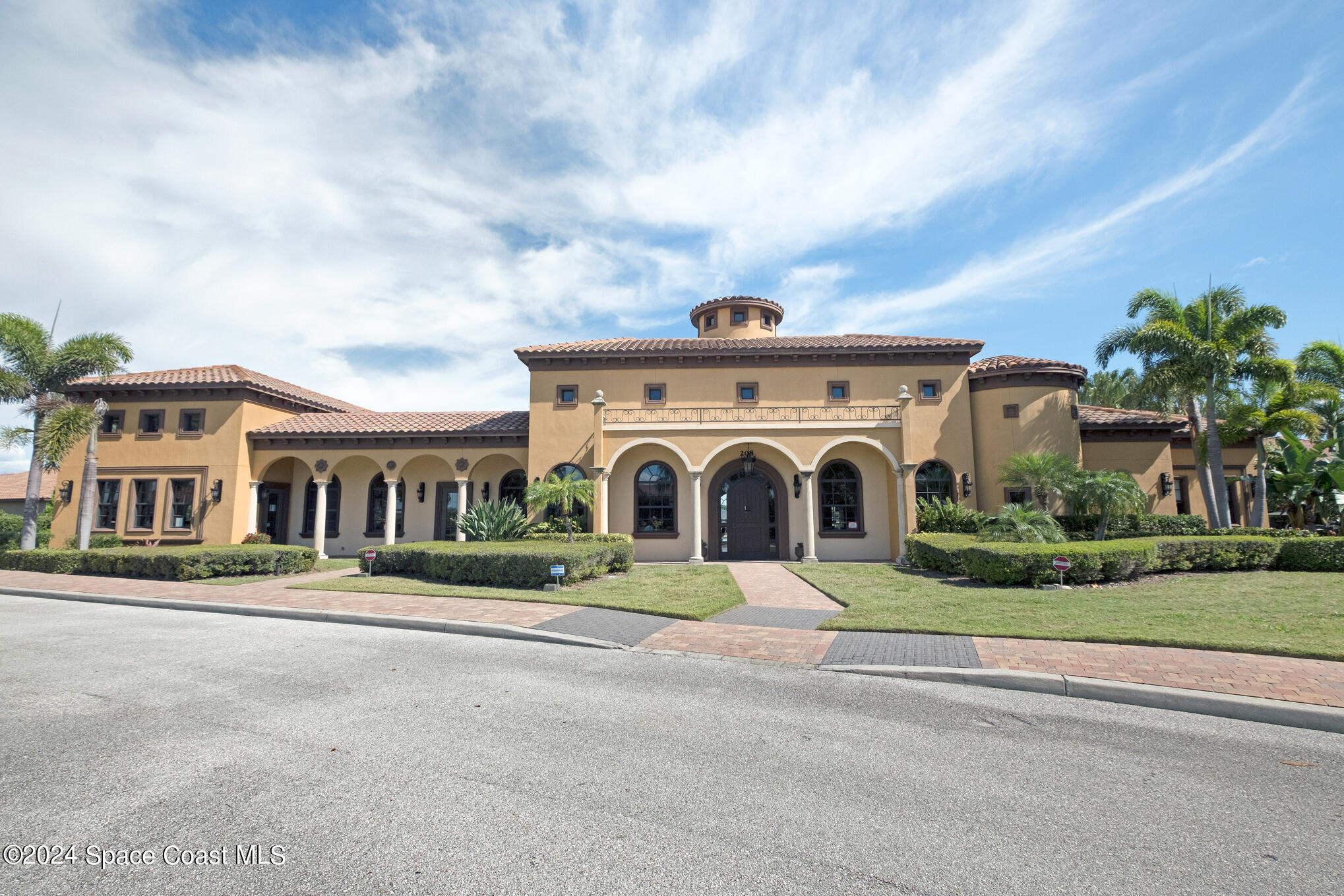 694 Mission Bay Drive