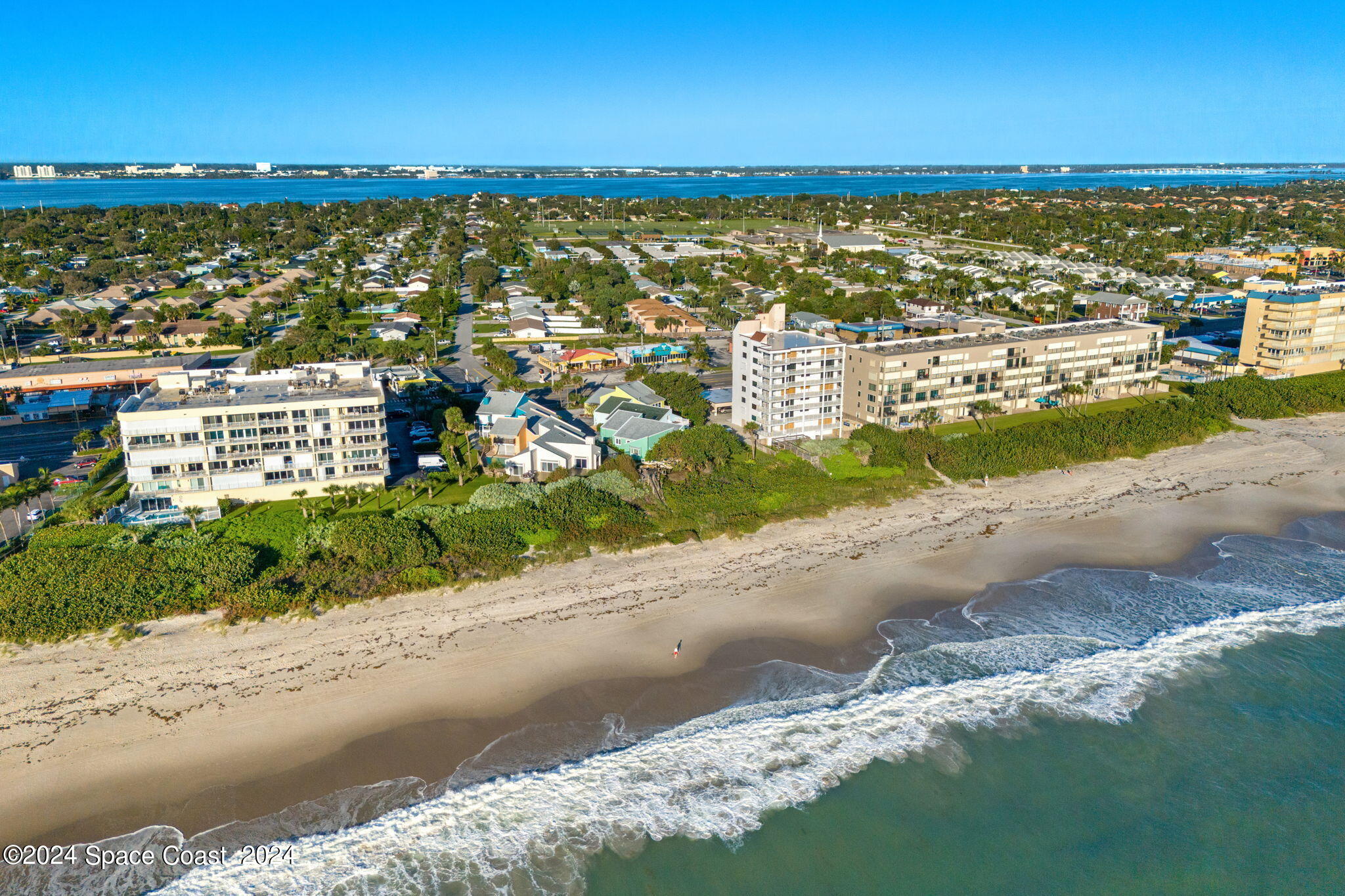 960 & 980 N Highway A1a