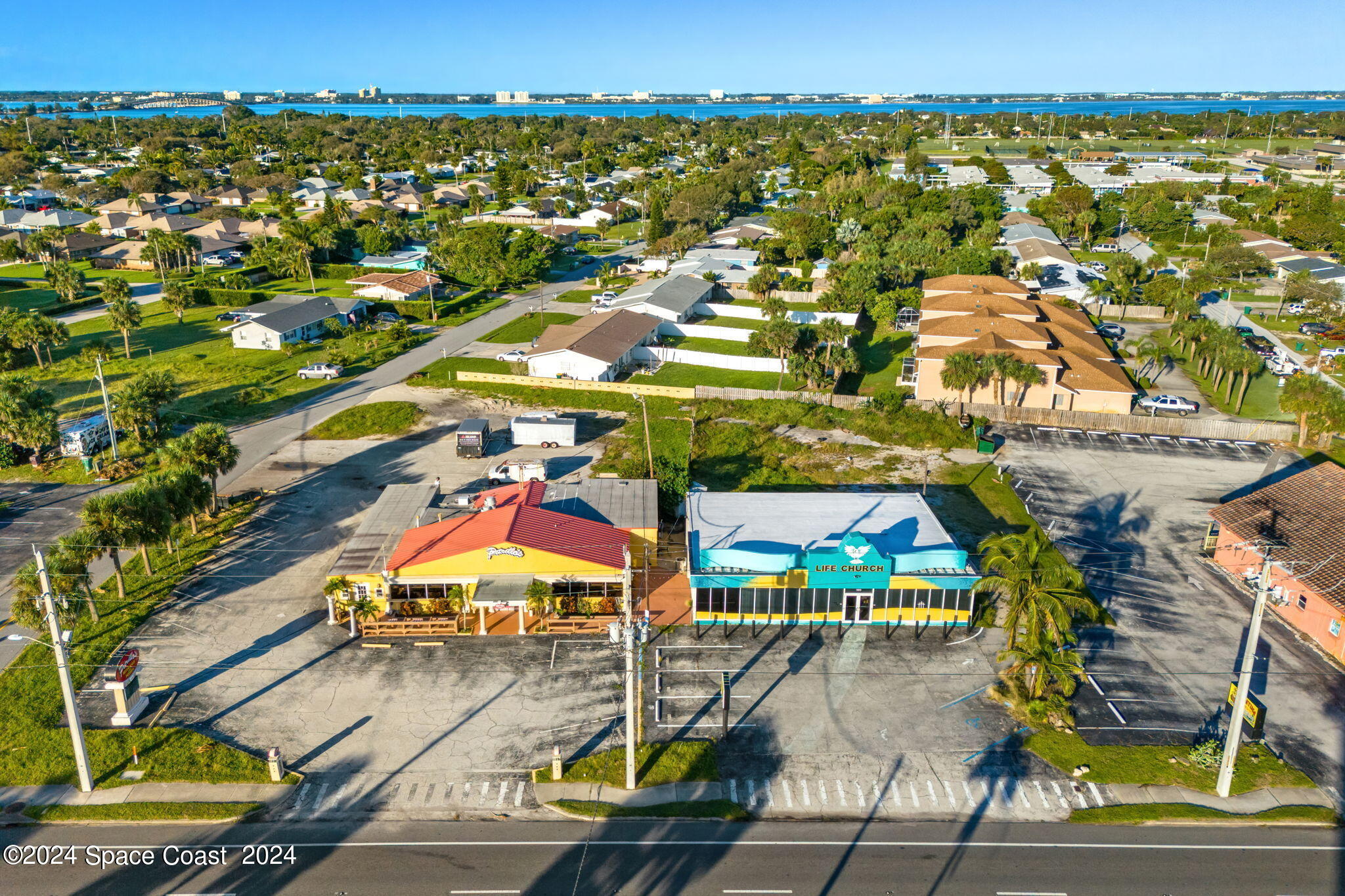 960 & 980 N Highway A1a