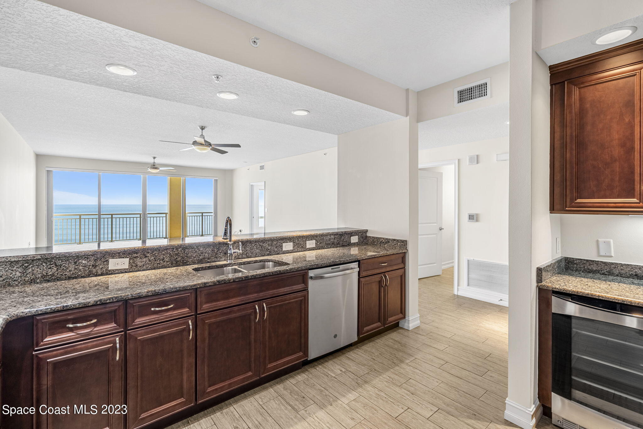 1045 Highway A1a, 703