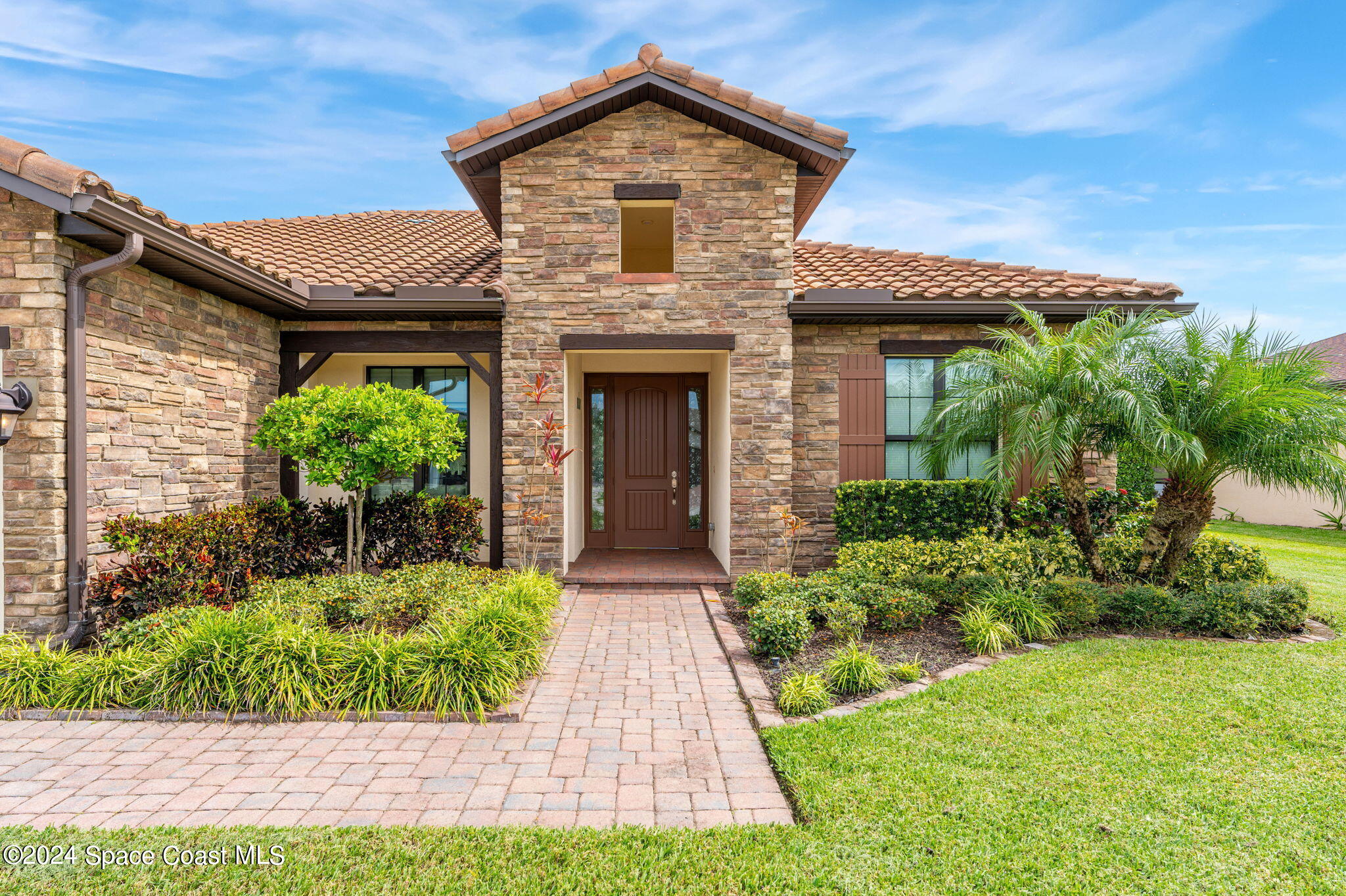 6354 Arcadia Square