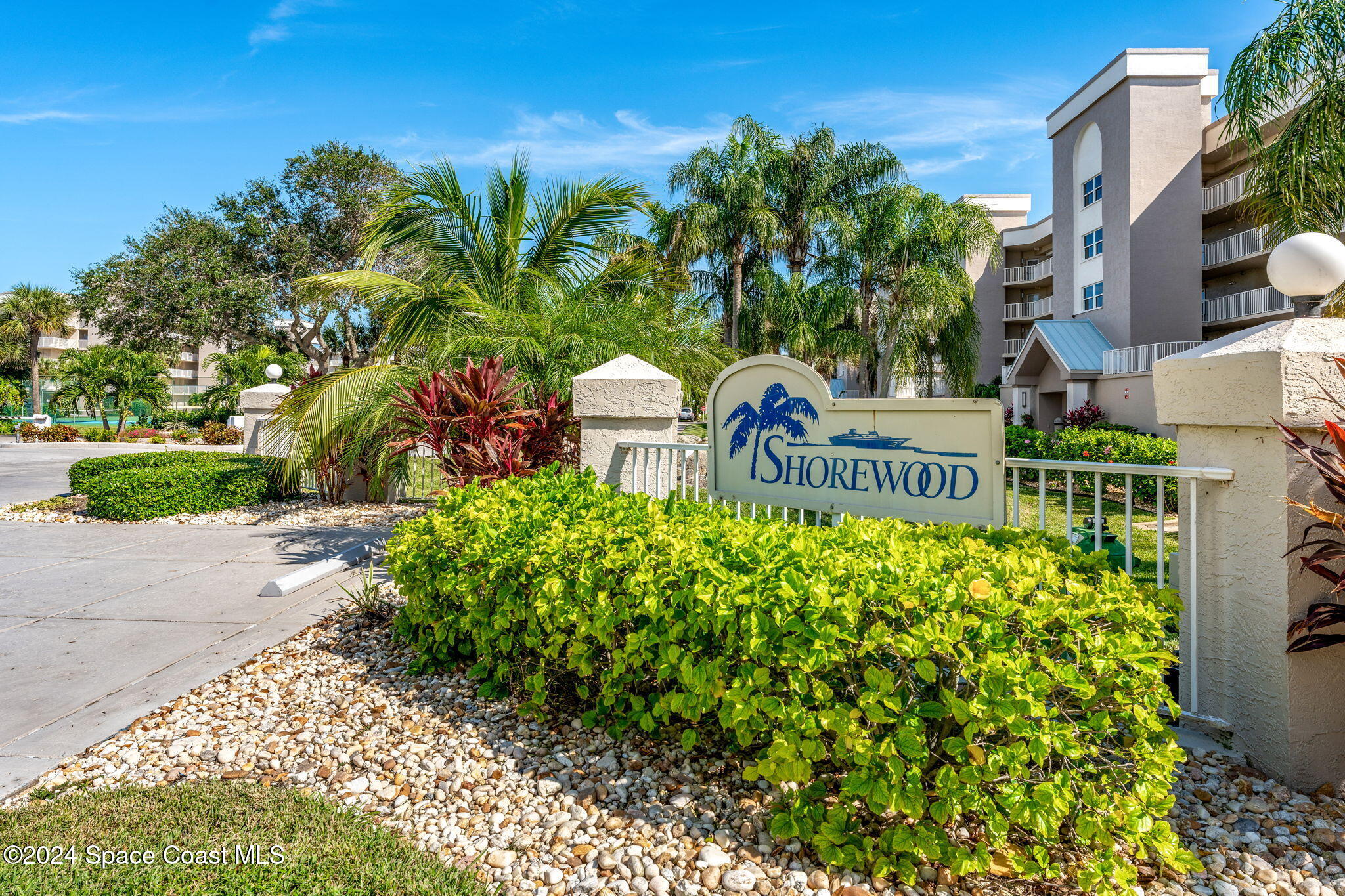 603 Shorewood Drive, 205