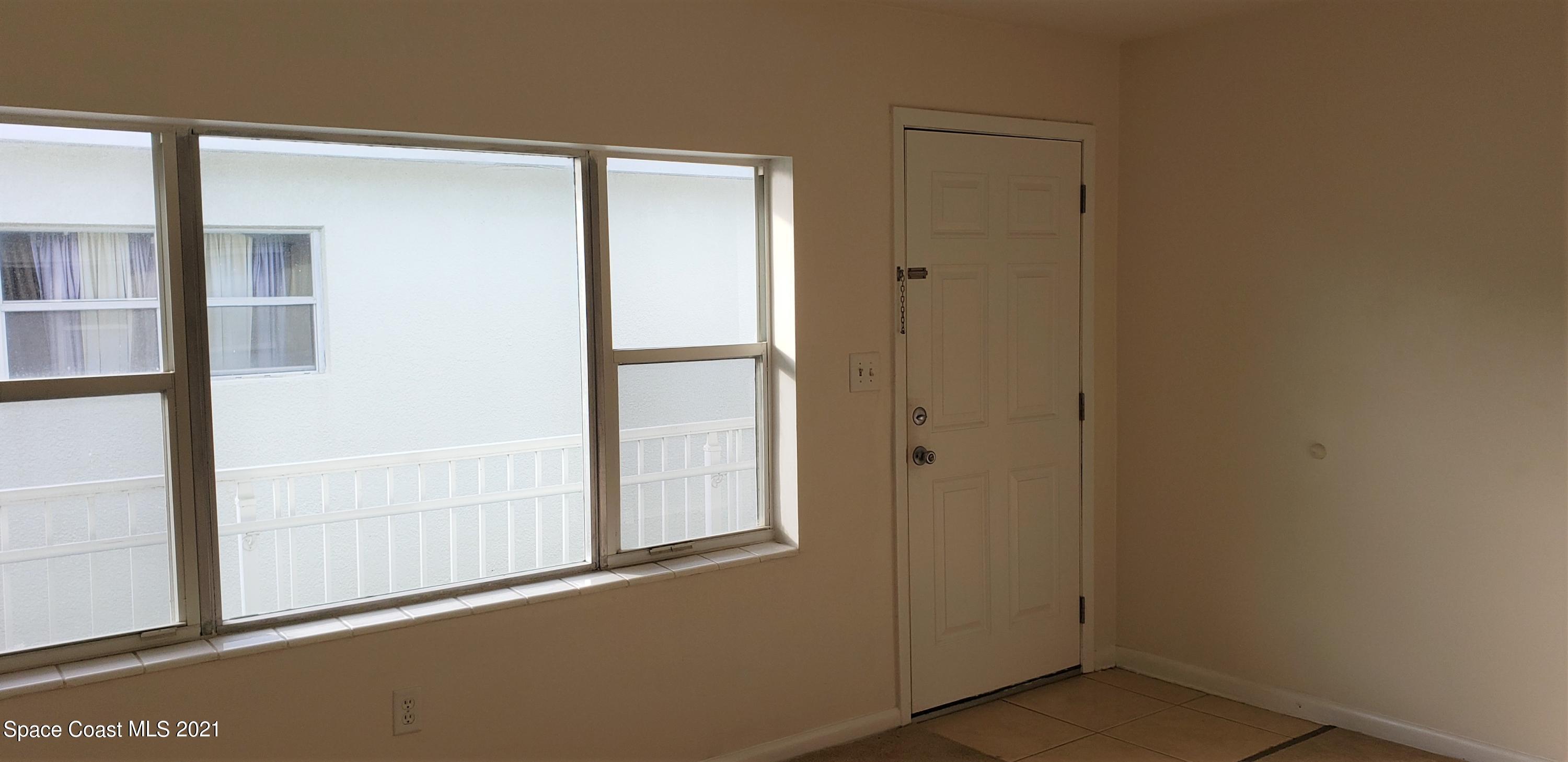 651 Palm Drive, D3