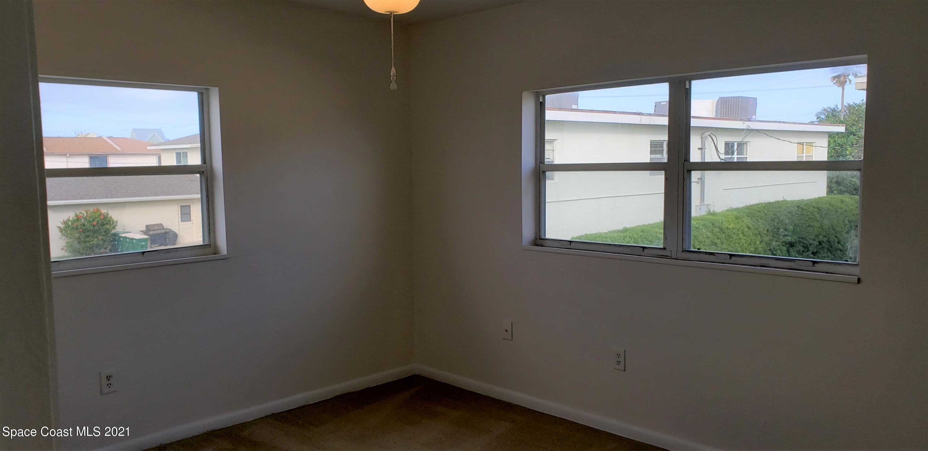 651 Palm Drive, D3