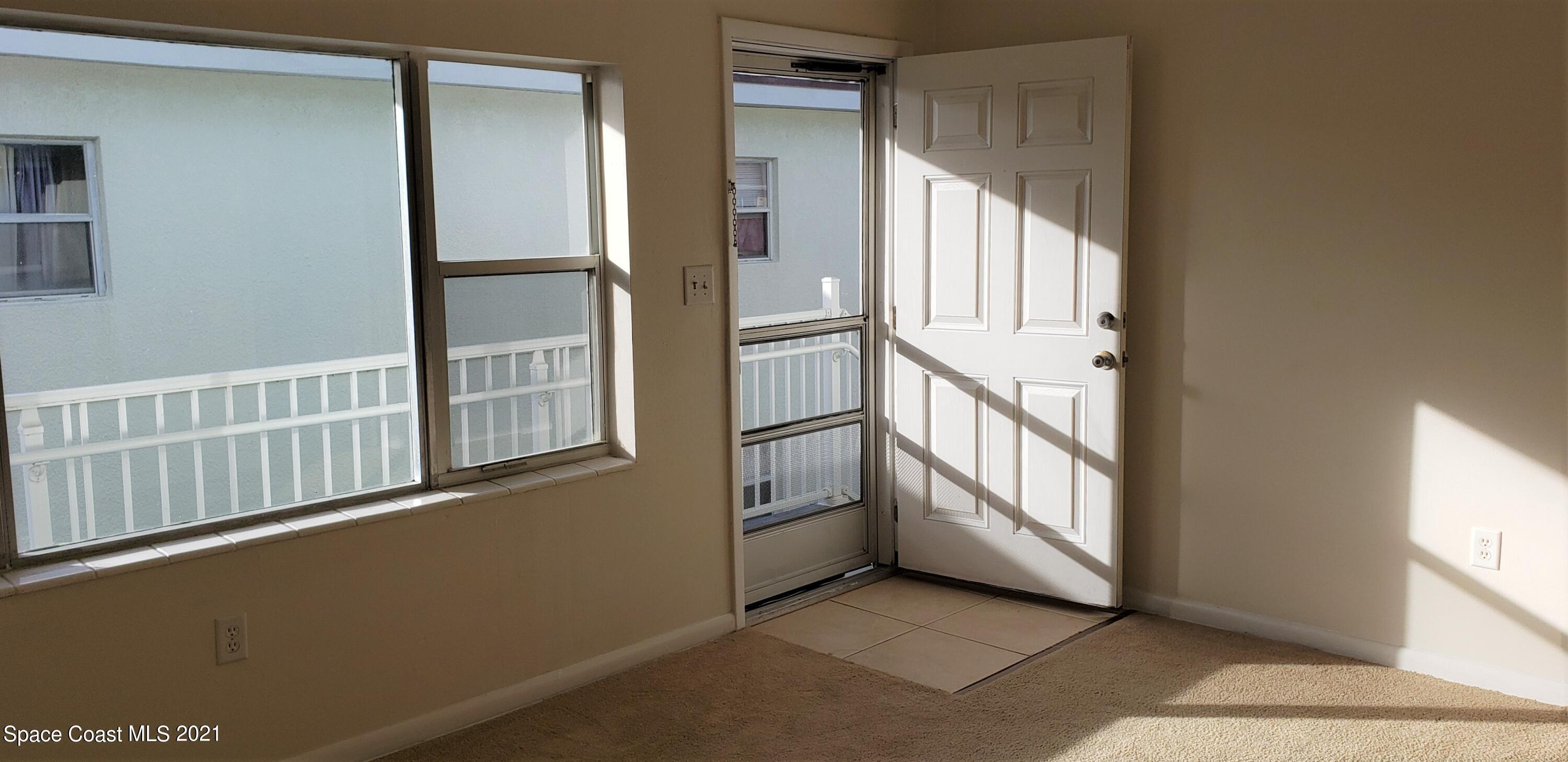 651 Palm Drive, D3