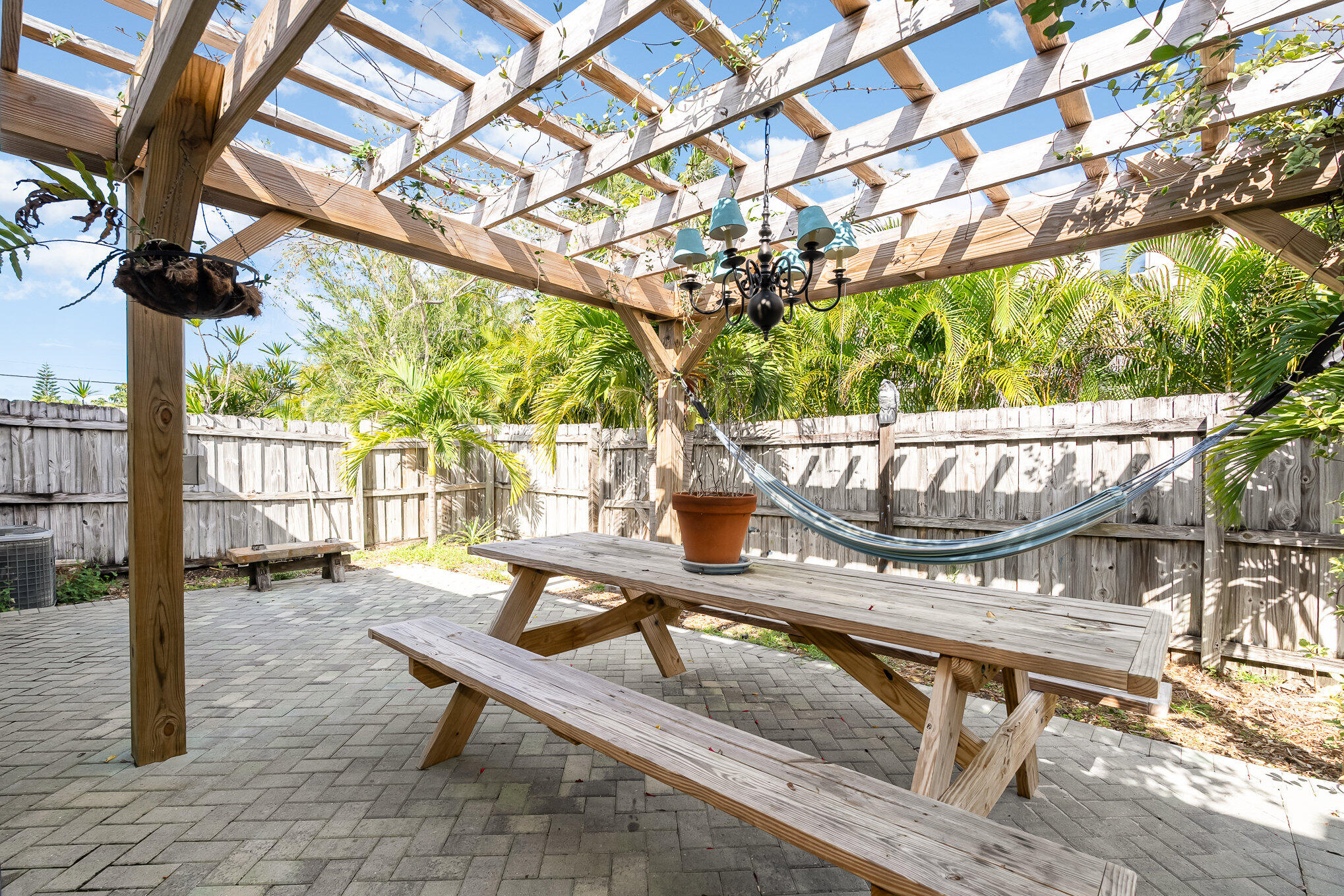 1034 Mary Joye Avenue