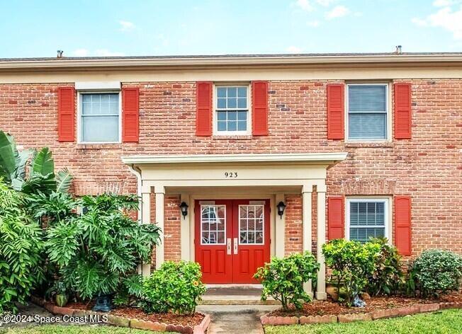 923 S Colonial Court, 0