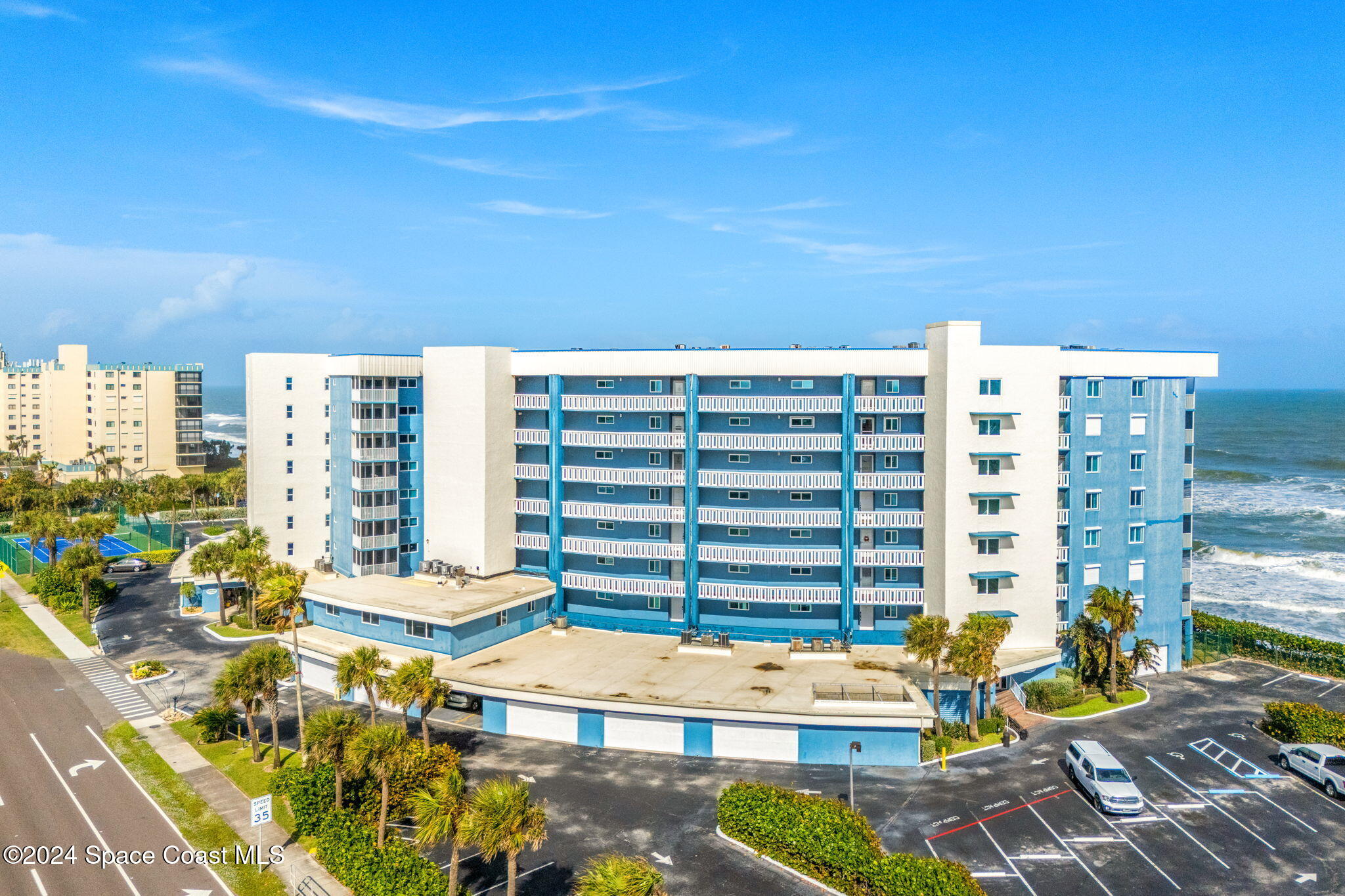 1175 Highway A1a, 508