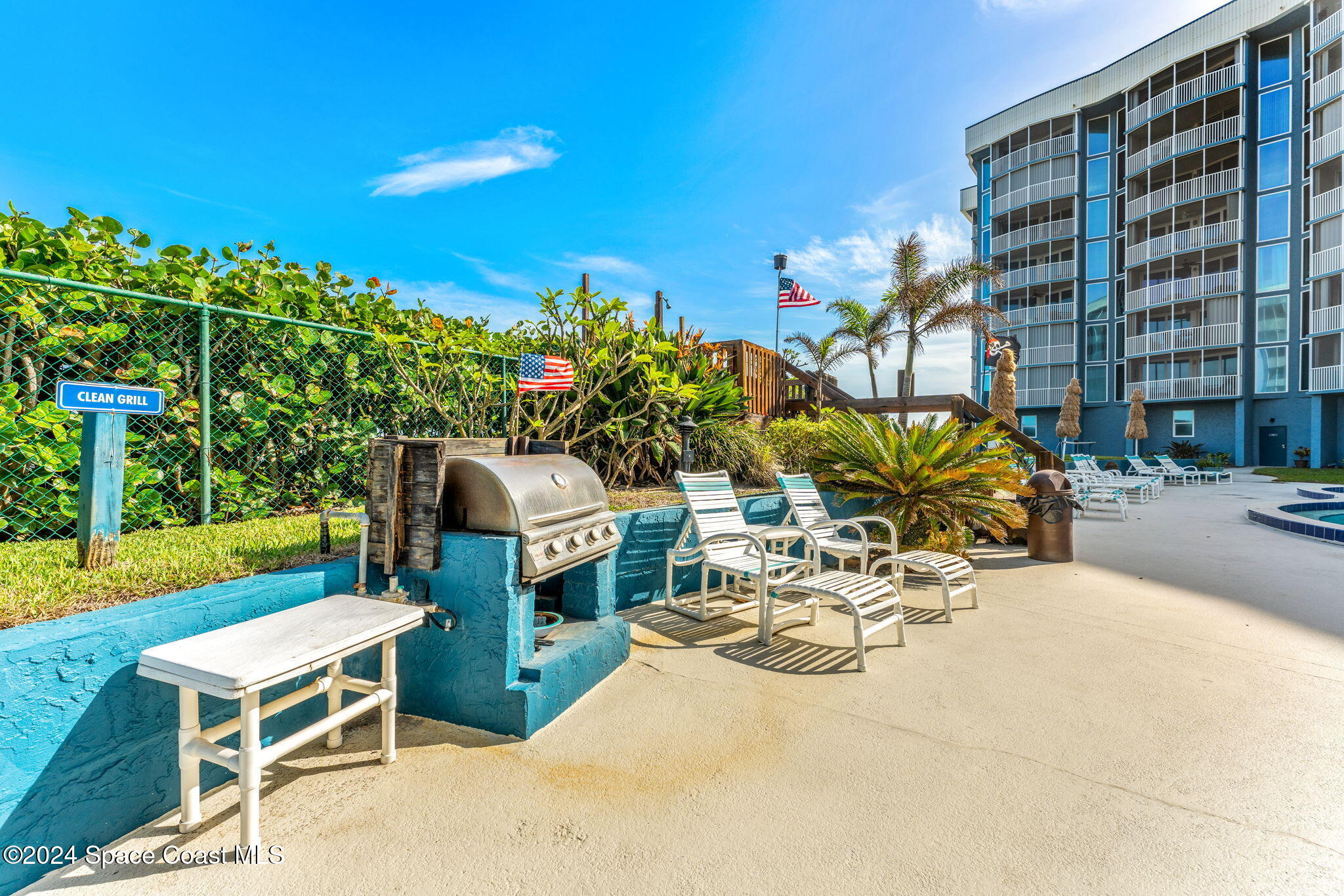 1175 Highway A1a, 508