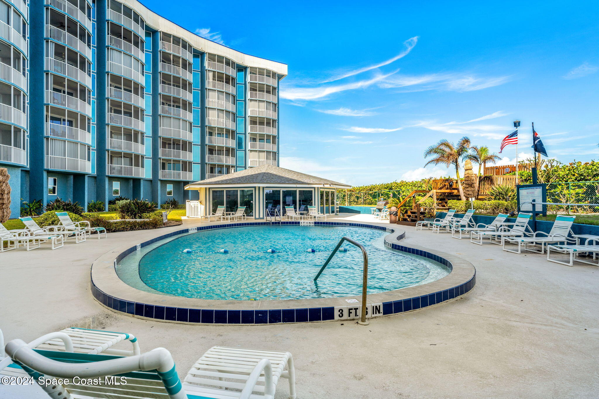 1175 Highway A1a, 508