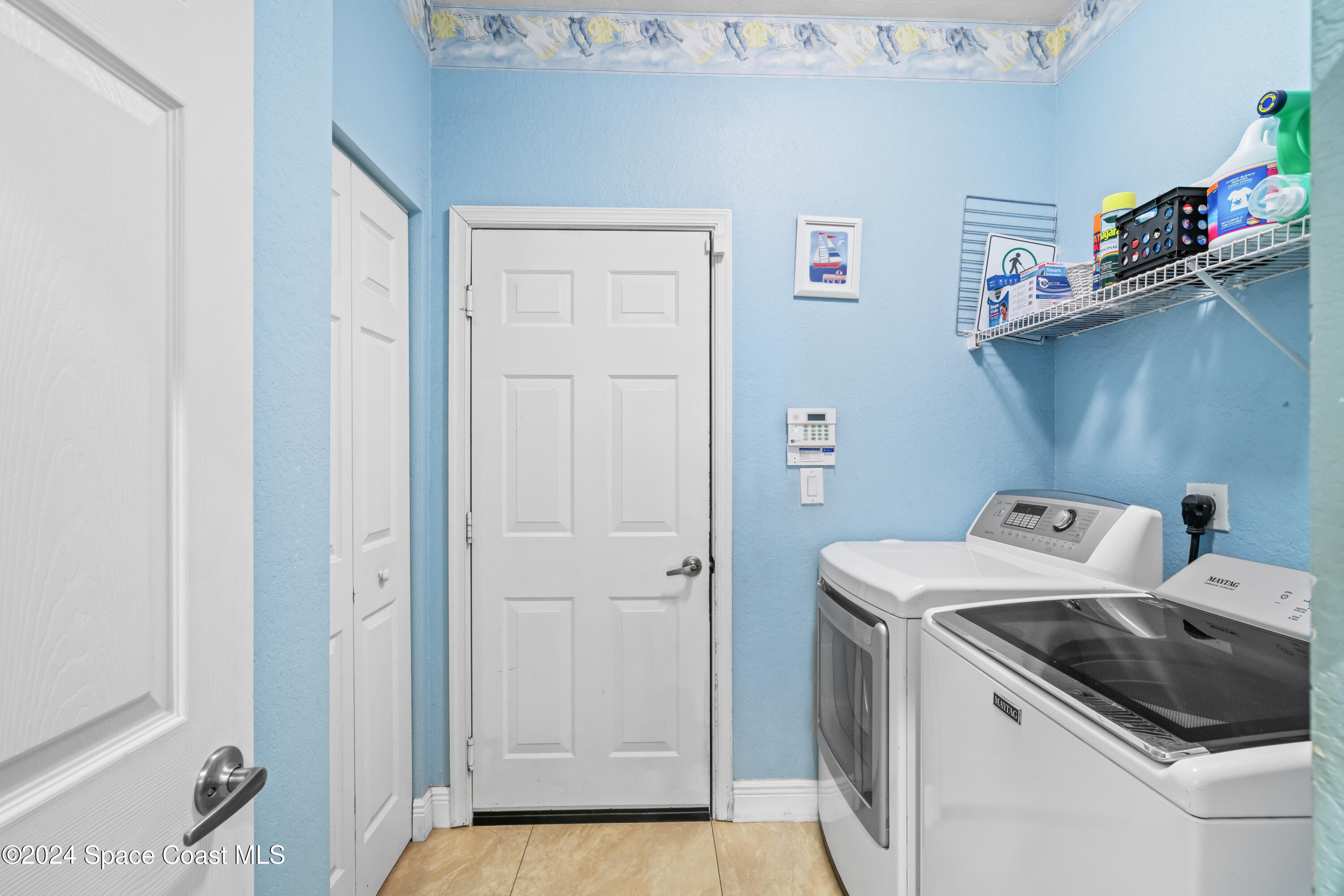 2237 N 72nd Terrace