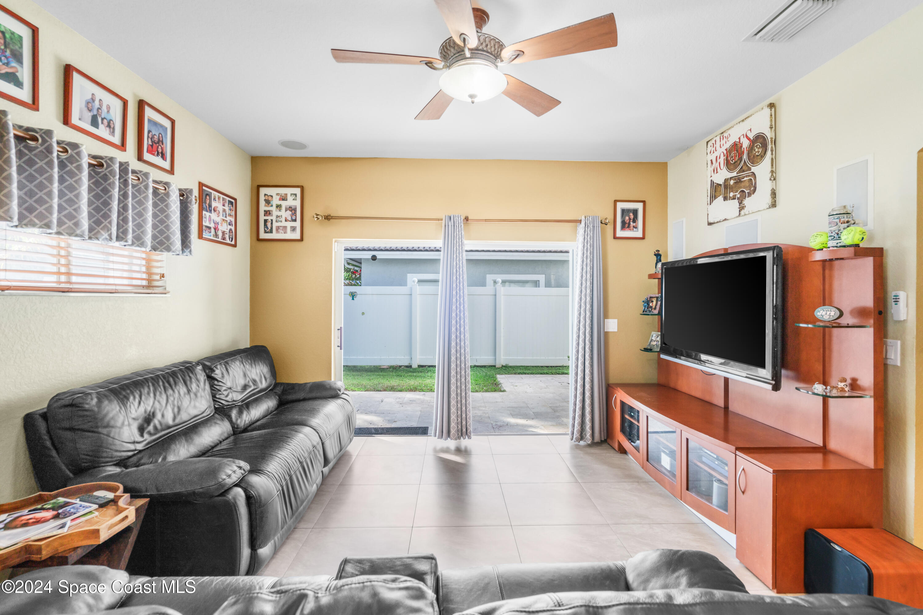 2237 N 72nd Terrace