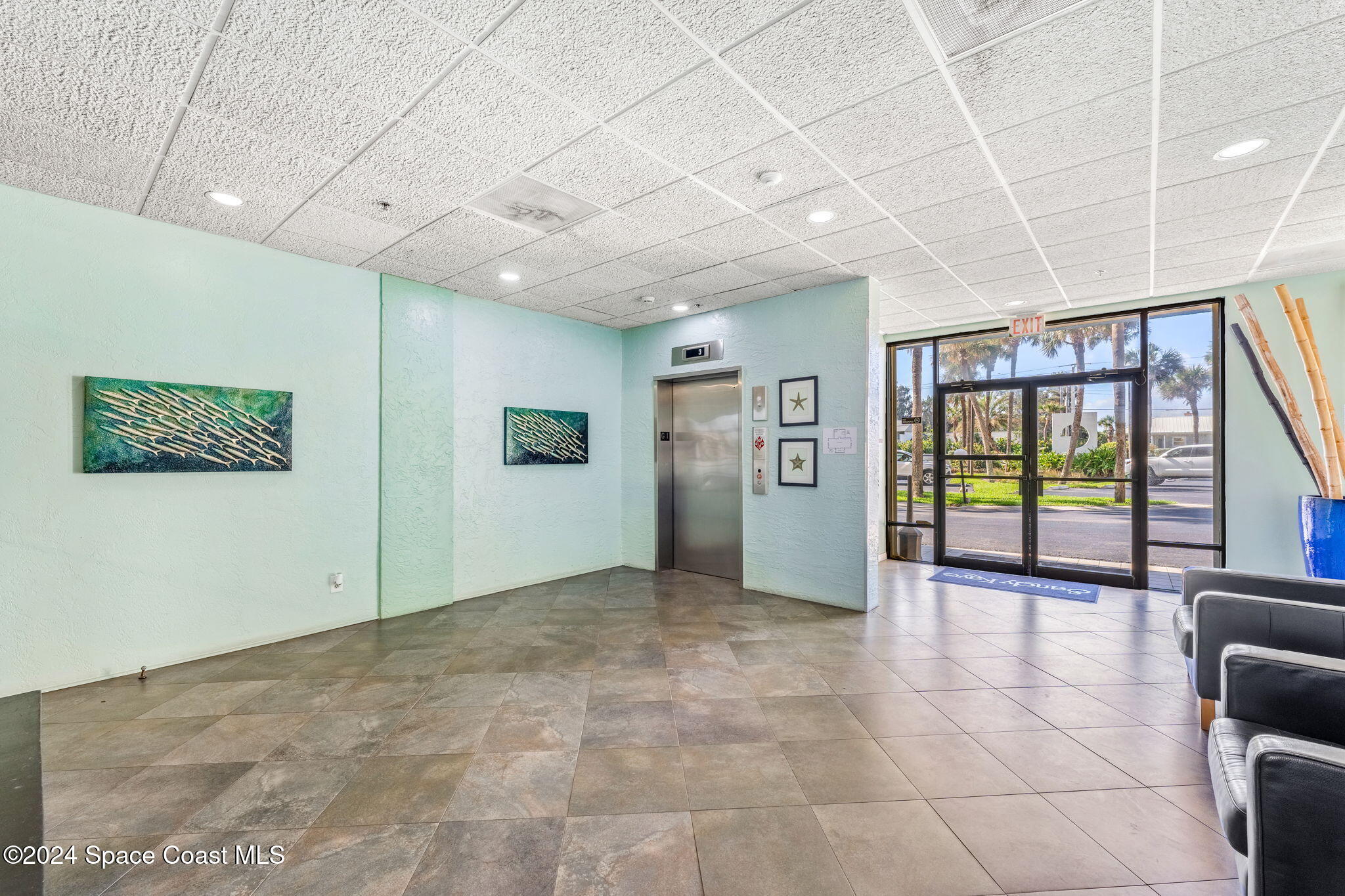 2835 N Highway A1a, 401