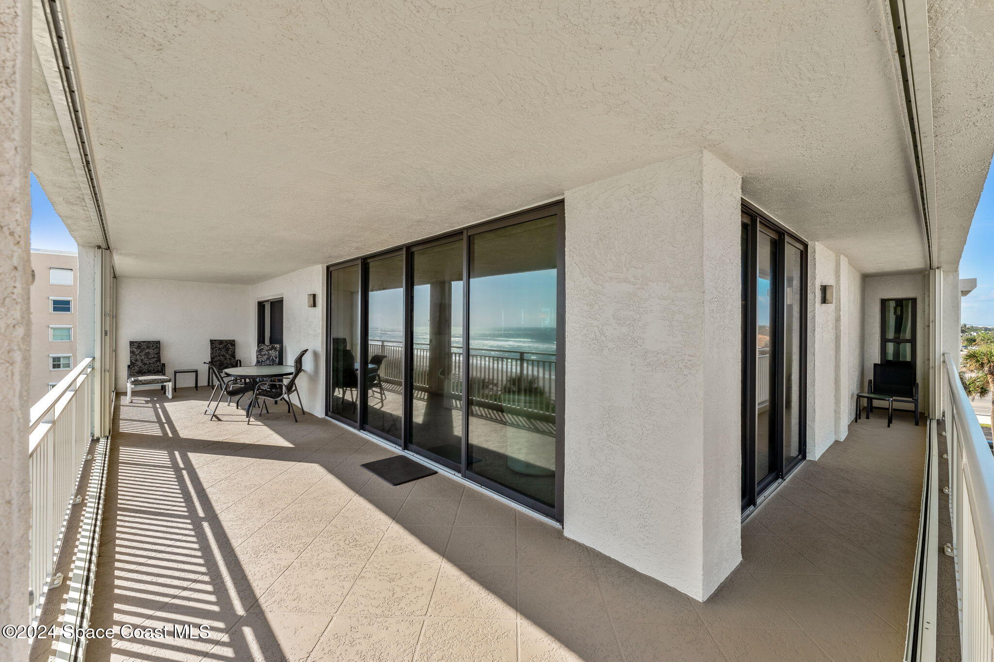 2835 N Highway A1a, 401