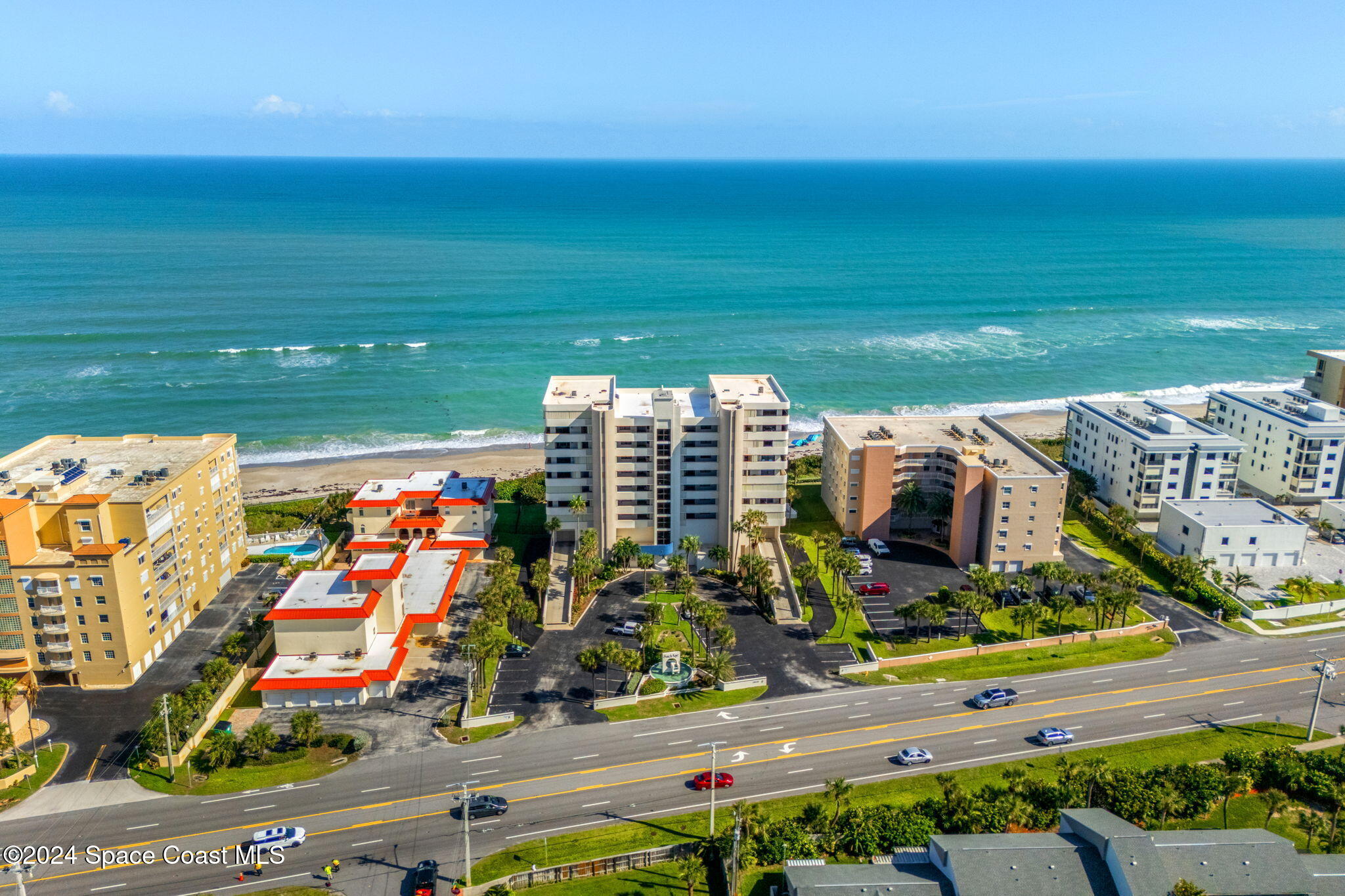 2835 N Highway A1a, 401
