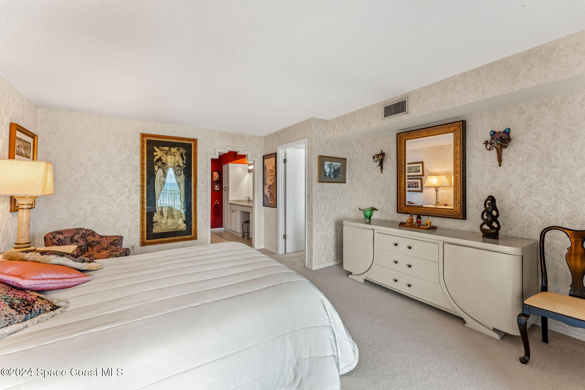 2835 N Highway A1a, 401