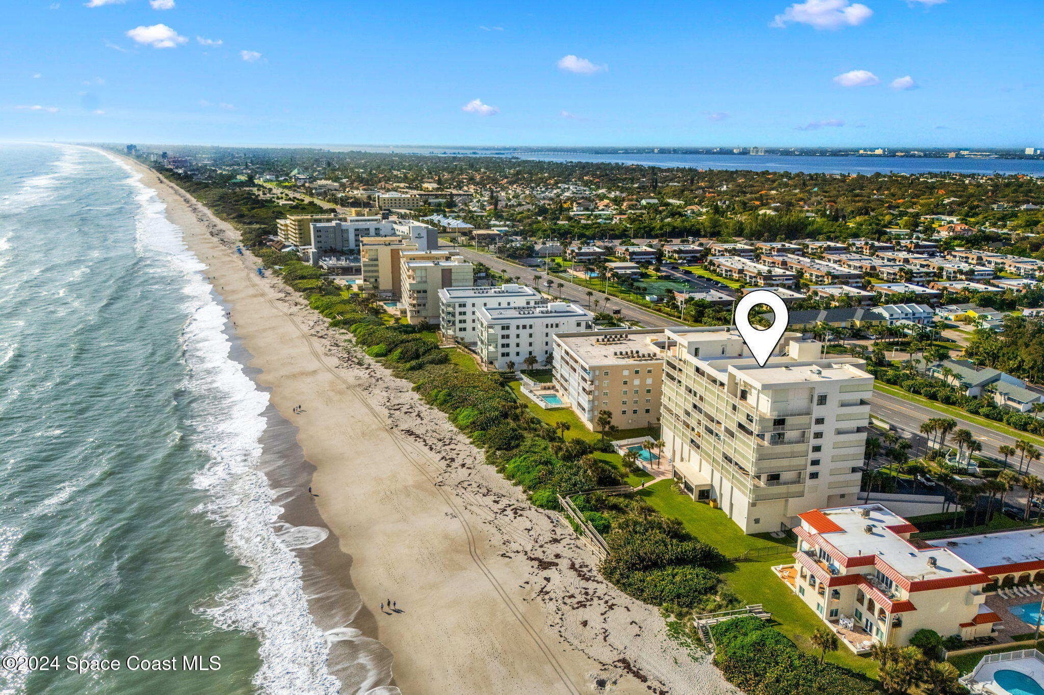 2835 N Highway A1a, 401
