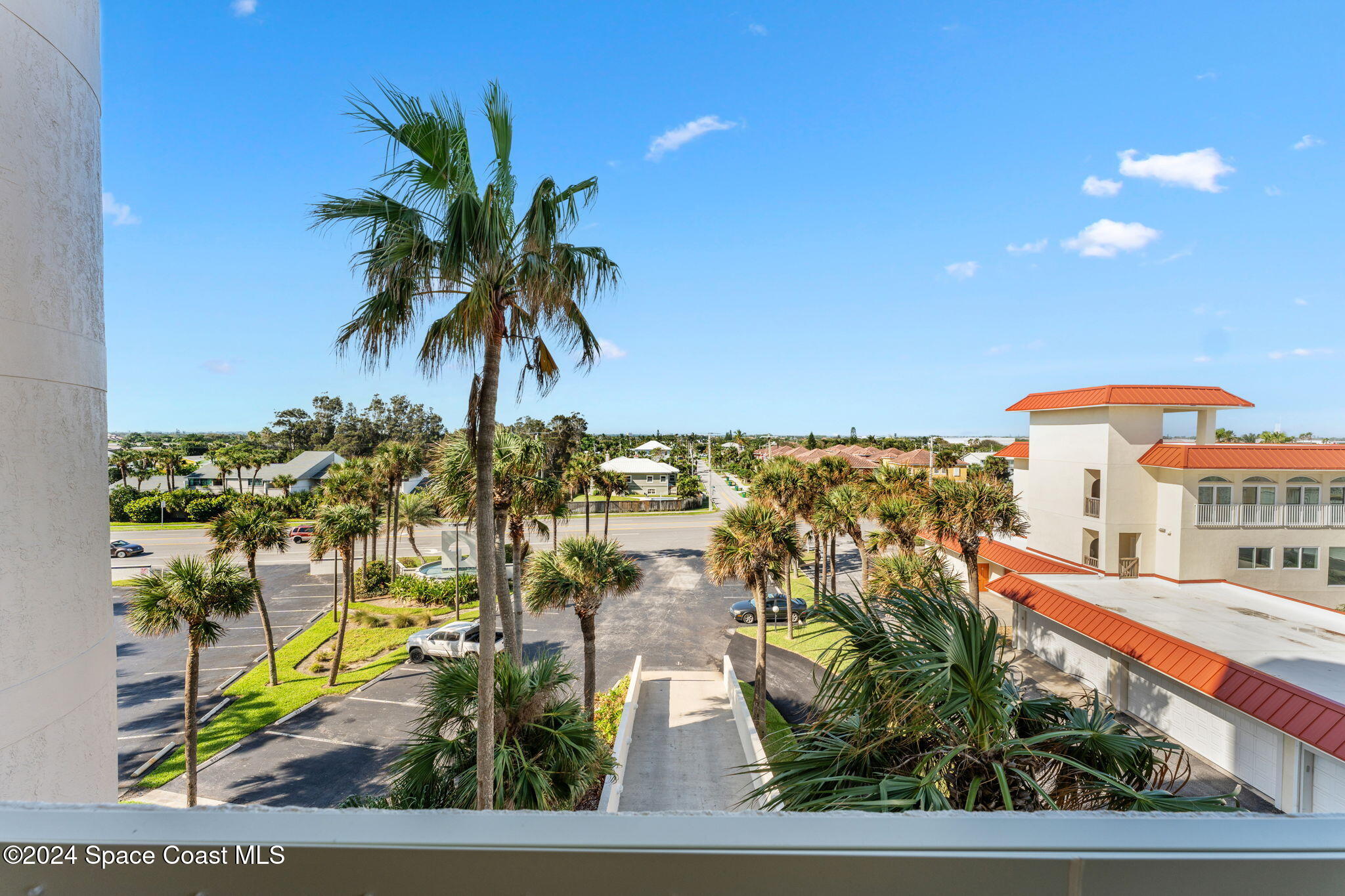 2835 N Highway A1a, 401