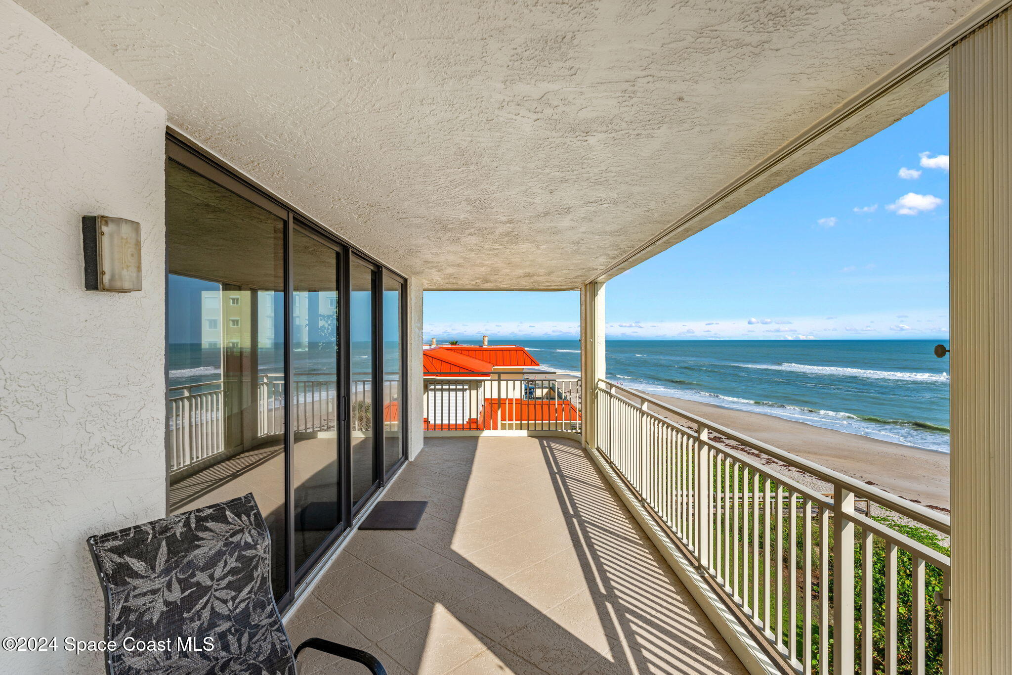 2835 N Highway A1a, 401