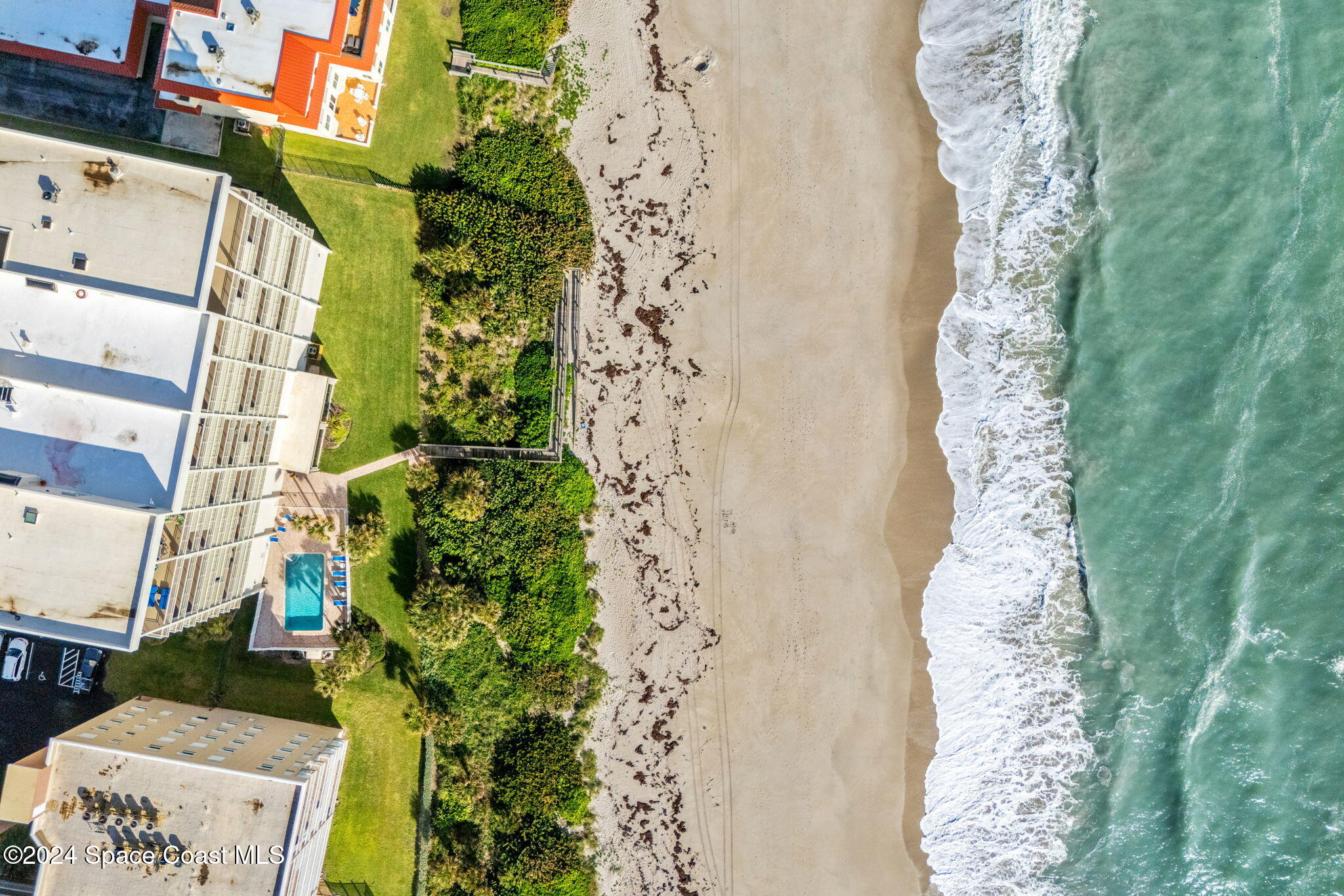 2835 N Highway A1a, 401