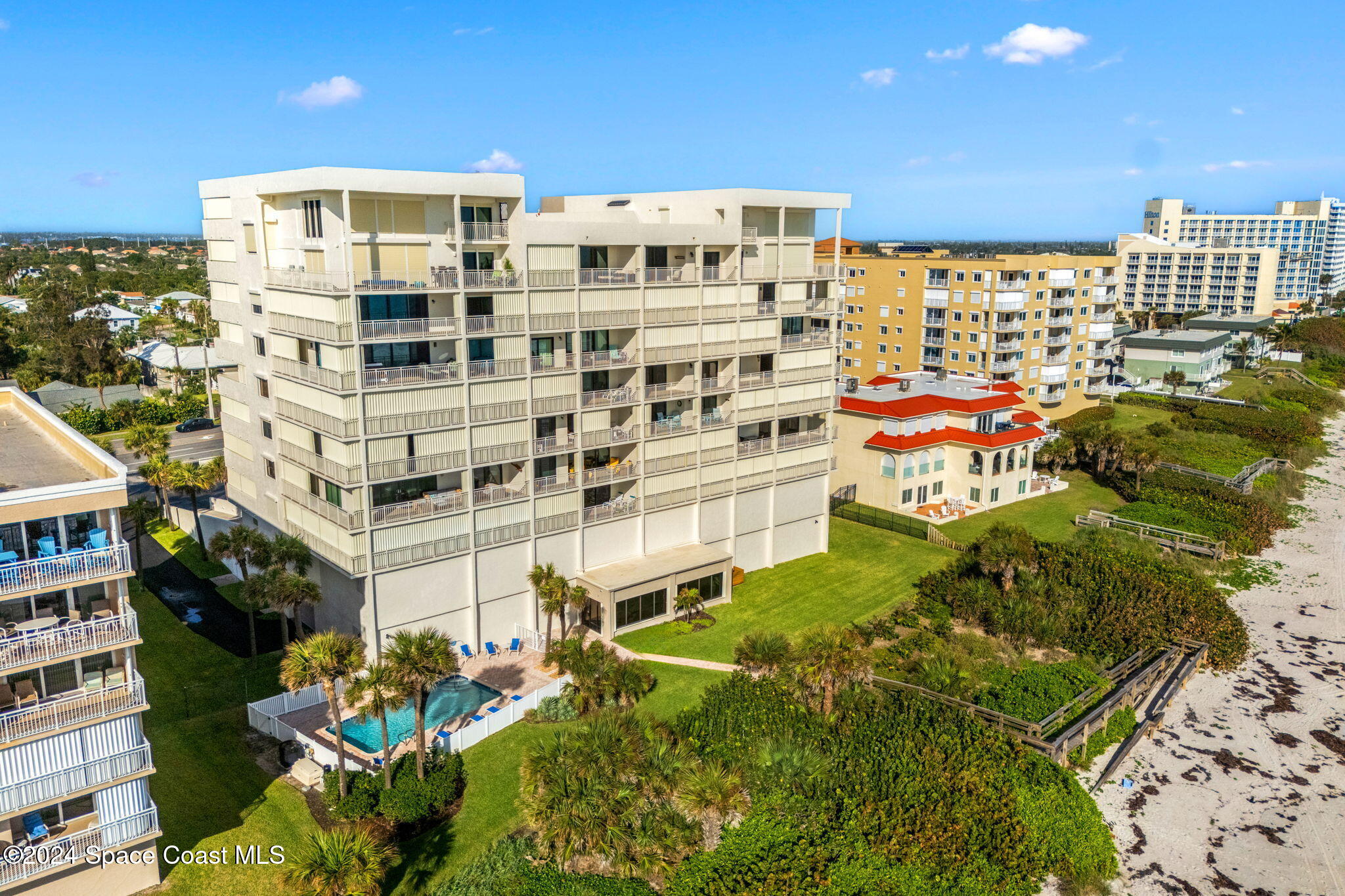 2835 N Highway A1a, 401