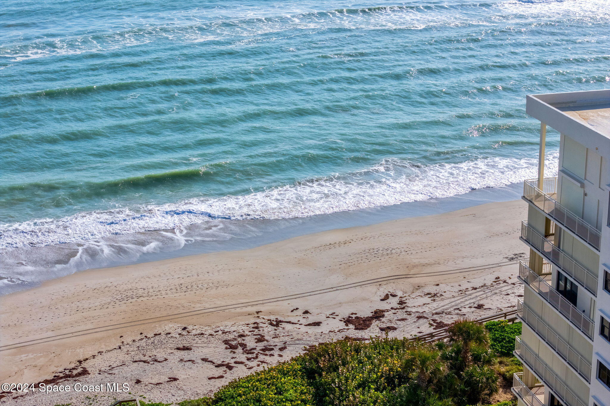 2835 N Highway A1a, 401