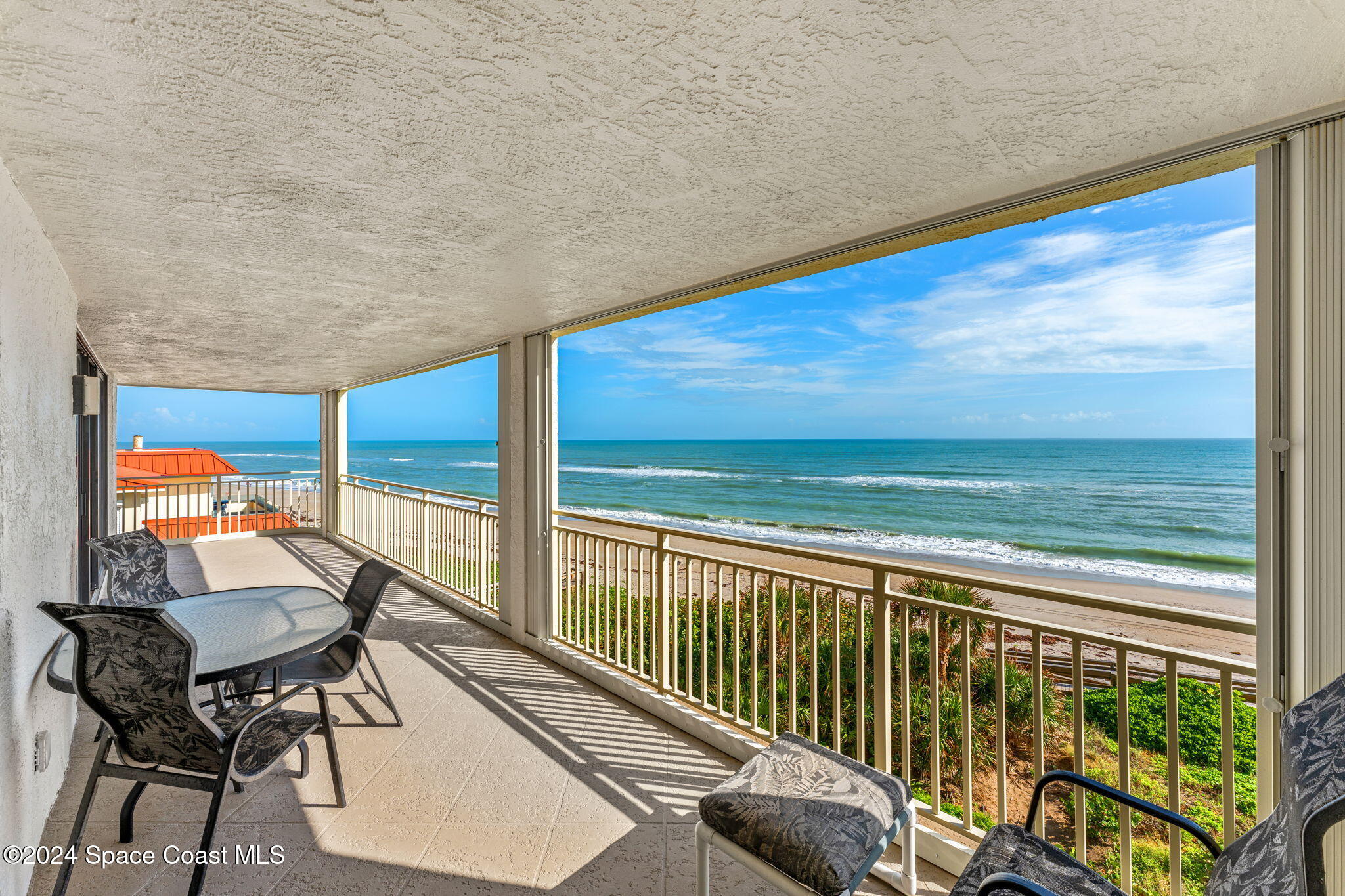 2835 N Highway A1a, 401